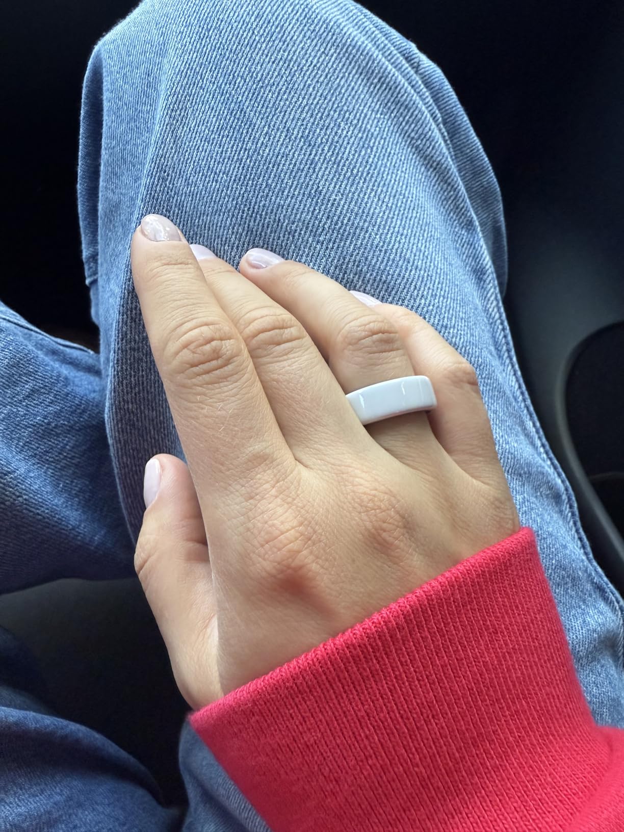 Oura Ring 4 Ceramic - Tide - Size 8 - Size Before You Buy - Customer Photo 1