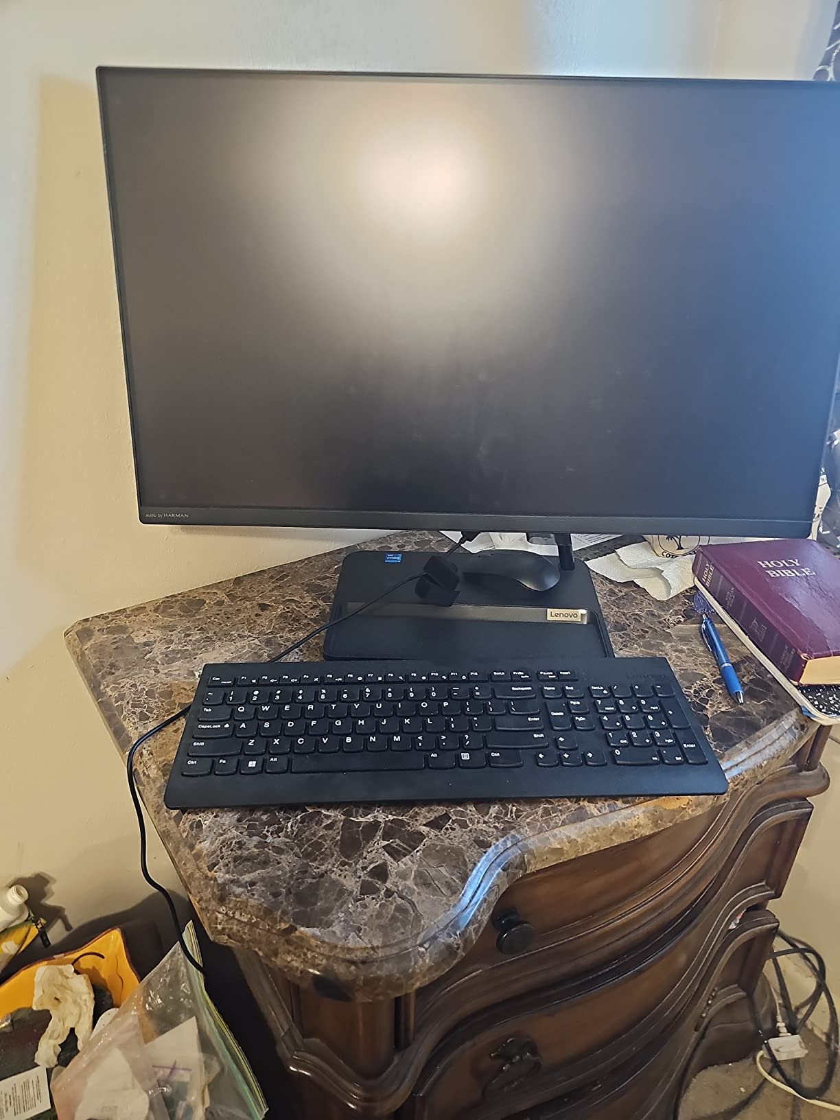 Lenovo 24 All-in-One Desktop Computer for Home Office, Intel Processor (Beat i3-1110G4), 23.8