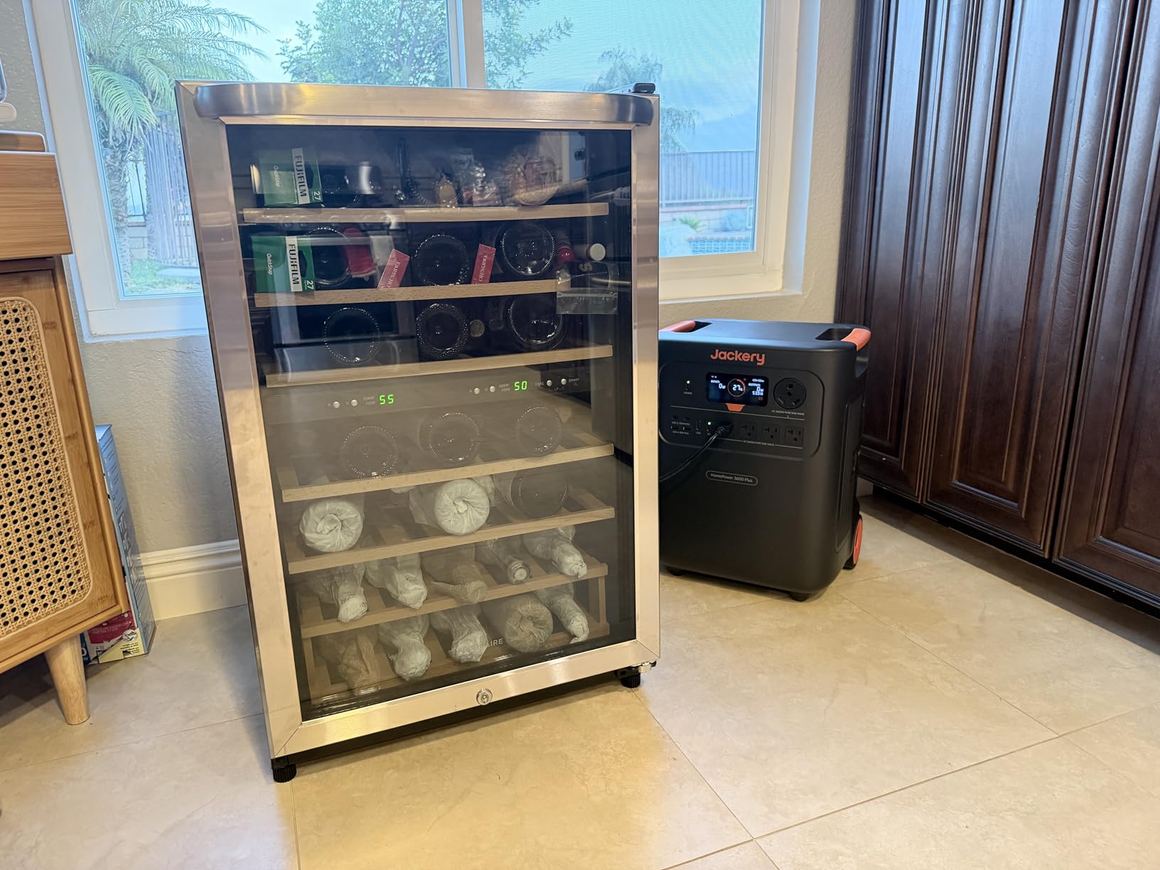 Jackery HomePower 3600 Plus Portable Power Station, 3600W AC Output, 3584Wh LFP Solar Generator, Expandable up to 43kWh, Essential Home Backup for Home Use, Emergencies, RV (Solar Panel Optional) - Customer Photo 2