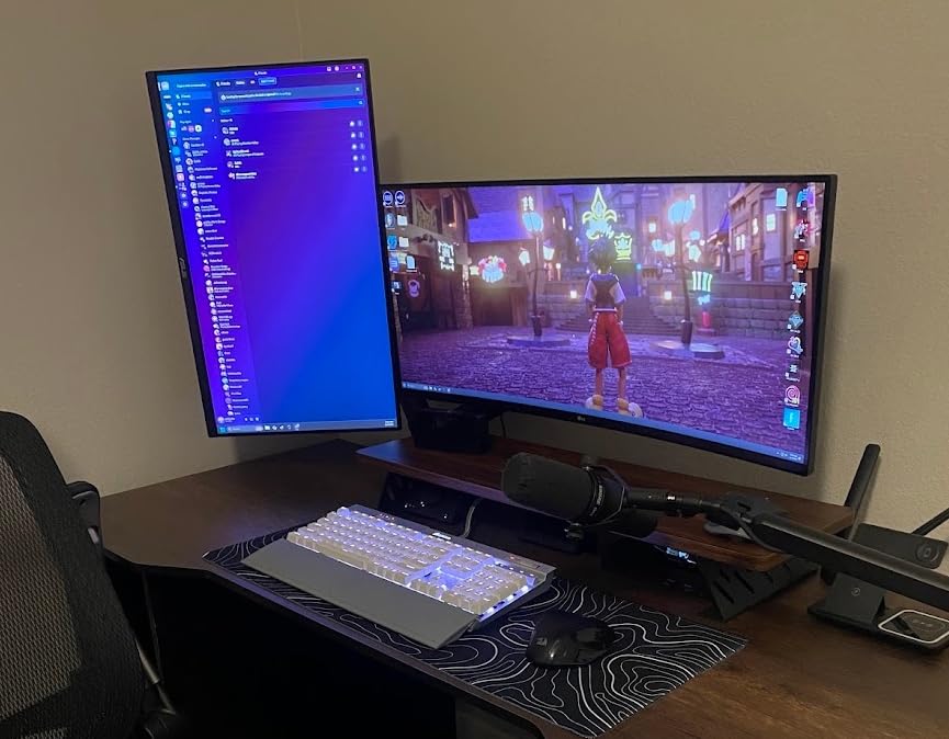 LG 34G630A-B 34-Inch Ultragear WQHD (3440 x 1440) Curved Gaming Monitor, 240Hz, 1ms, FreeSync Premium, DisplayHDR 400, Built-in Speaker, HDMI, DisplayPort, USB Type-C, Tilt/Height/Swivel Stand, Black - Customer Photo 1