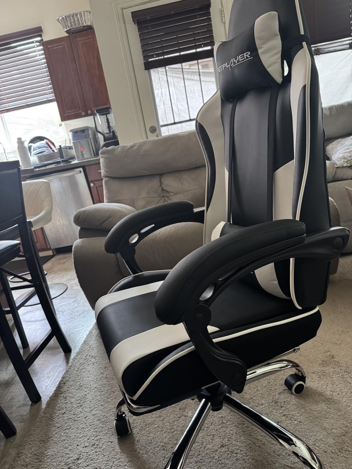 GTPLAYER Gaming Chair, Computer Chair with Footrest and Lumbar Support, Height Adjustable Game Chair with 360°-Swivel Seat and Headrest and for Office or Gaming (Pearl White) - Customer Photo 1