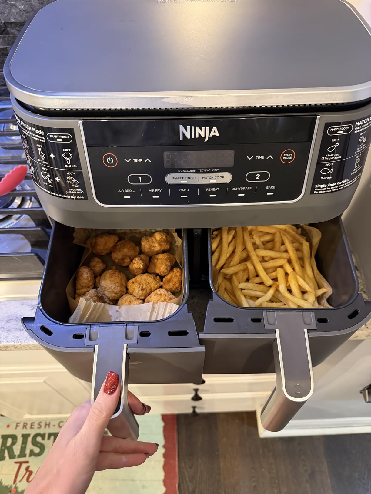 Ninja DZ201 Foodi 8 Quart 6-in-1 DualZone 2-Basket Air Fryer with 2 Independent Frying Baskets, Match Cook & Smart Finish customer photo 2