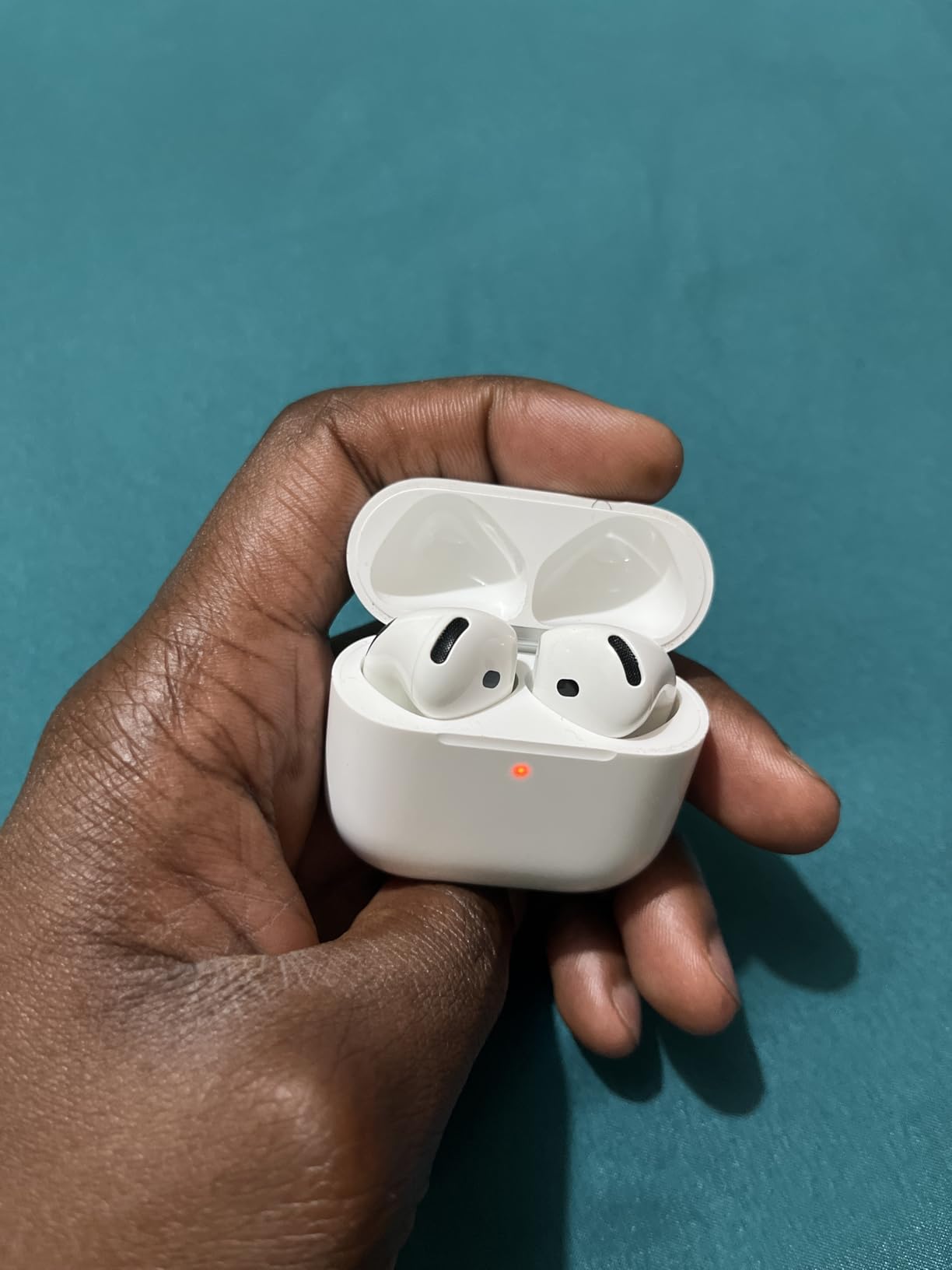 Apple AirPods 4 Wireless Earbuds, Bluetooth Headphones, with Active Noise Cancellation, Adaptive, Transparency Mode, Personalized Spatial Audio, USB-C Charging Case, Wireless Charging, H2 Chip customer photo 2
