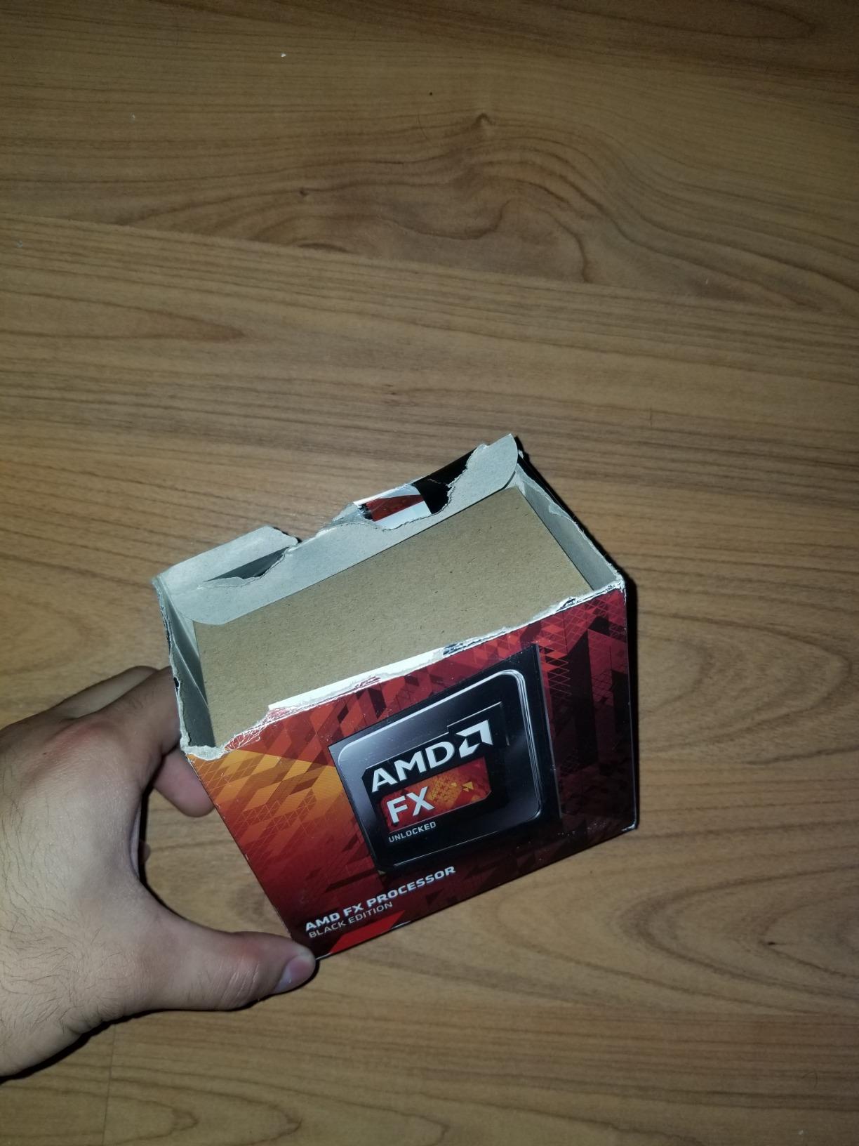 AMD FX-8370 Black Edition 8 Core CPU Processor AM3+ 4300Mhz 125W 16MB FD8370FRHKBOX customer photo 2
