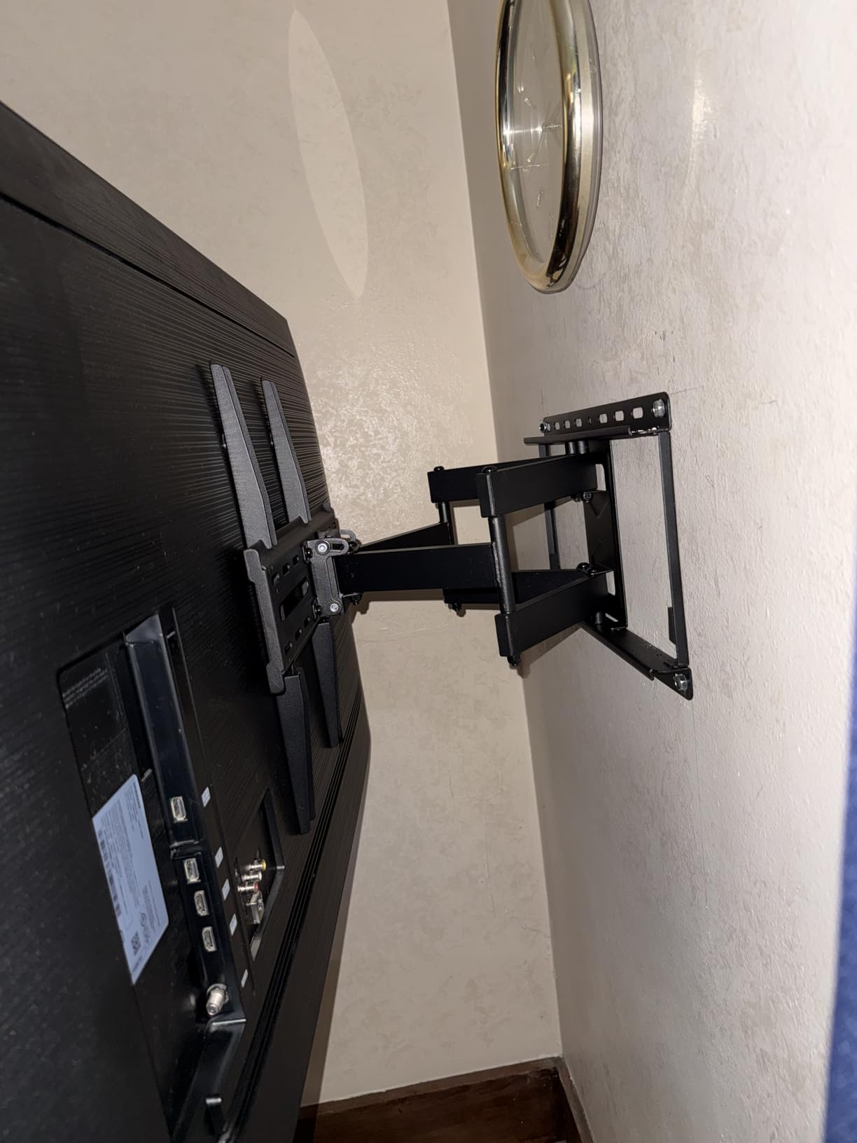 Mounting Dream Full Motion TV Wall Mount for 32-70 Inch TVs up to 99lbs | Mount Bracket with Swivel and Tilt, TV Bracket with Articulating Dual Arms, Fits 16” Studs, Max VESA 400X400 mm, MD2380 customer photo 1