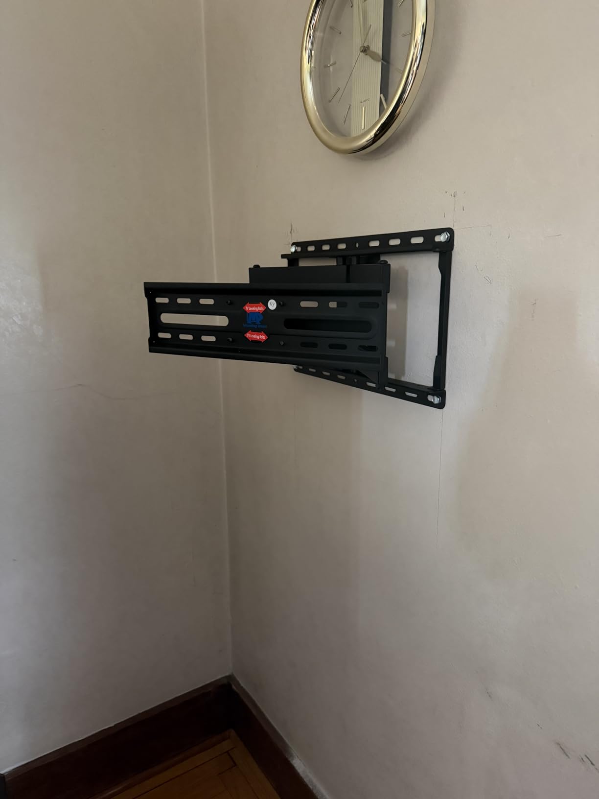 Mounting Dream Full Motion TV Wall Mount for 32-70 Inch TVs up to 99lbs | Mount Bracket with Swivel and Tilt, TV Bracket with Articulating Dual Arms, Fits 16” Studs, Max VESA 400X400 mm, MD2380 customer photo 2