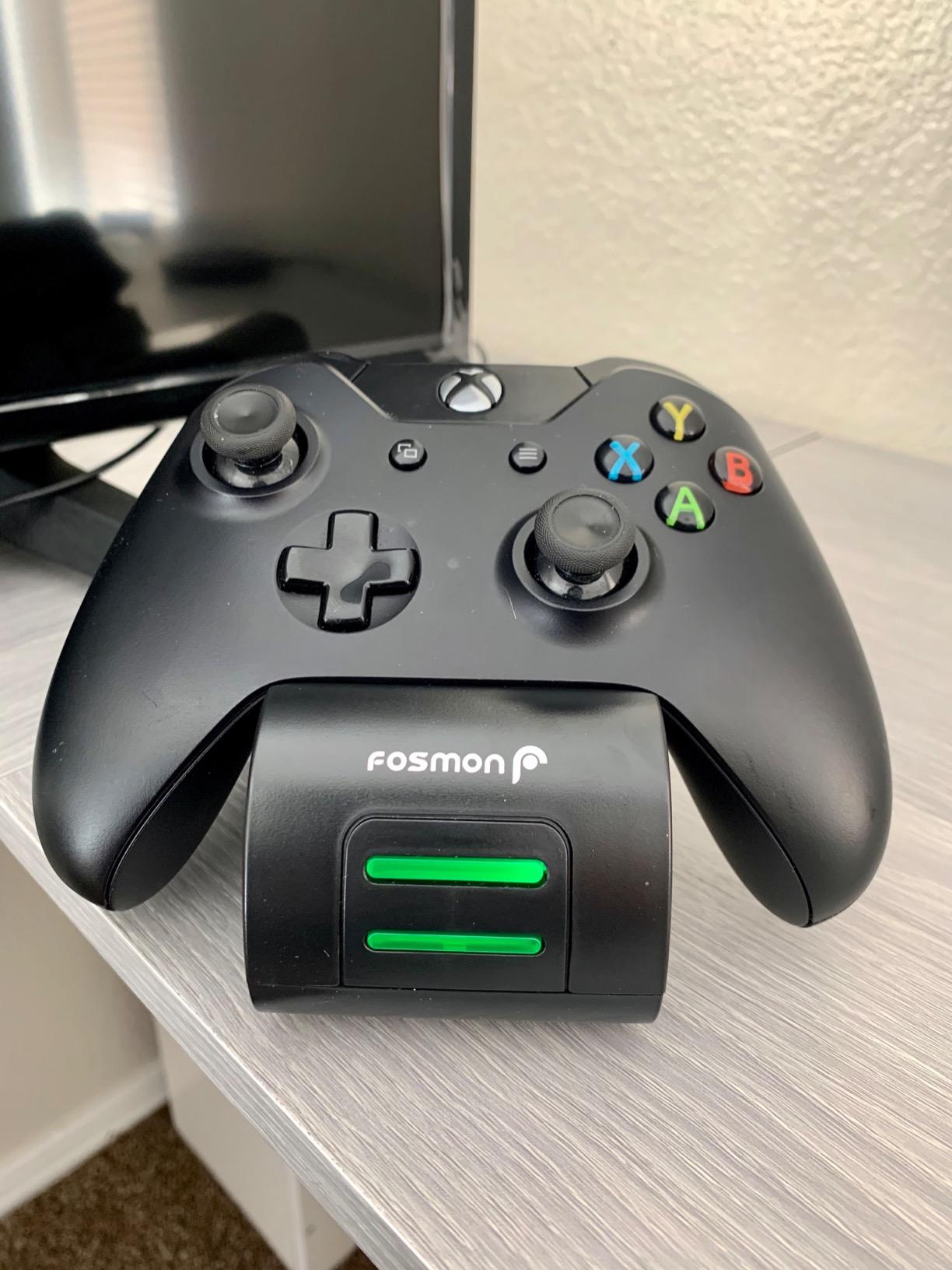 Fosmon Fast Charging for Xbox Controller Charger Station Dock, Black customer photo 2