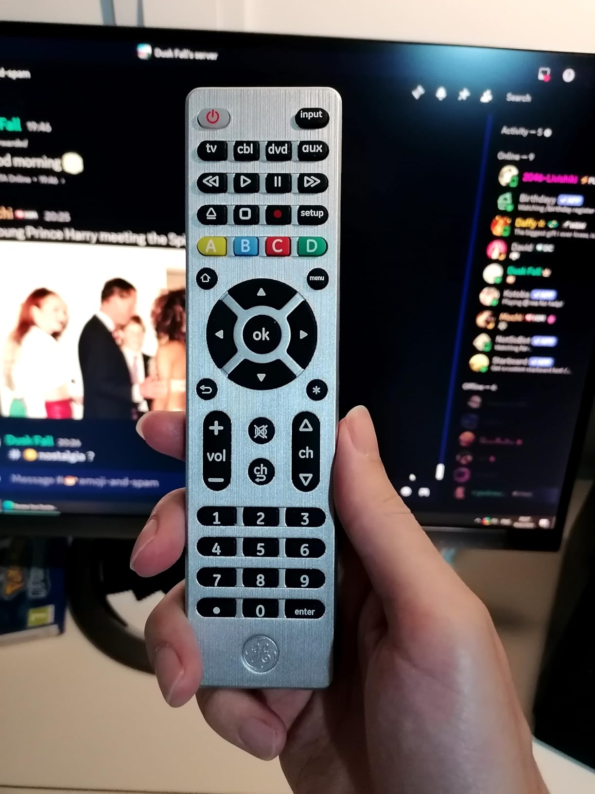 GE Universal Remote Control for Samsung LG RokuTV Vizio Sony Philips Sharp | RCA Sanyo Element Smart TVs Soundbars Streaming Players Blu-Ray and More, 4-Device 33709 customer photo 1