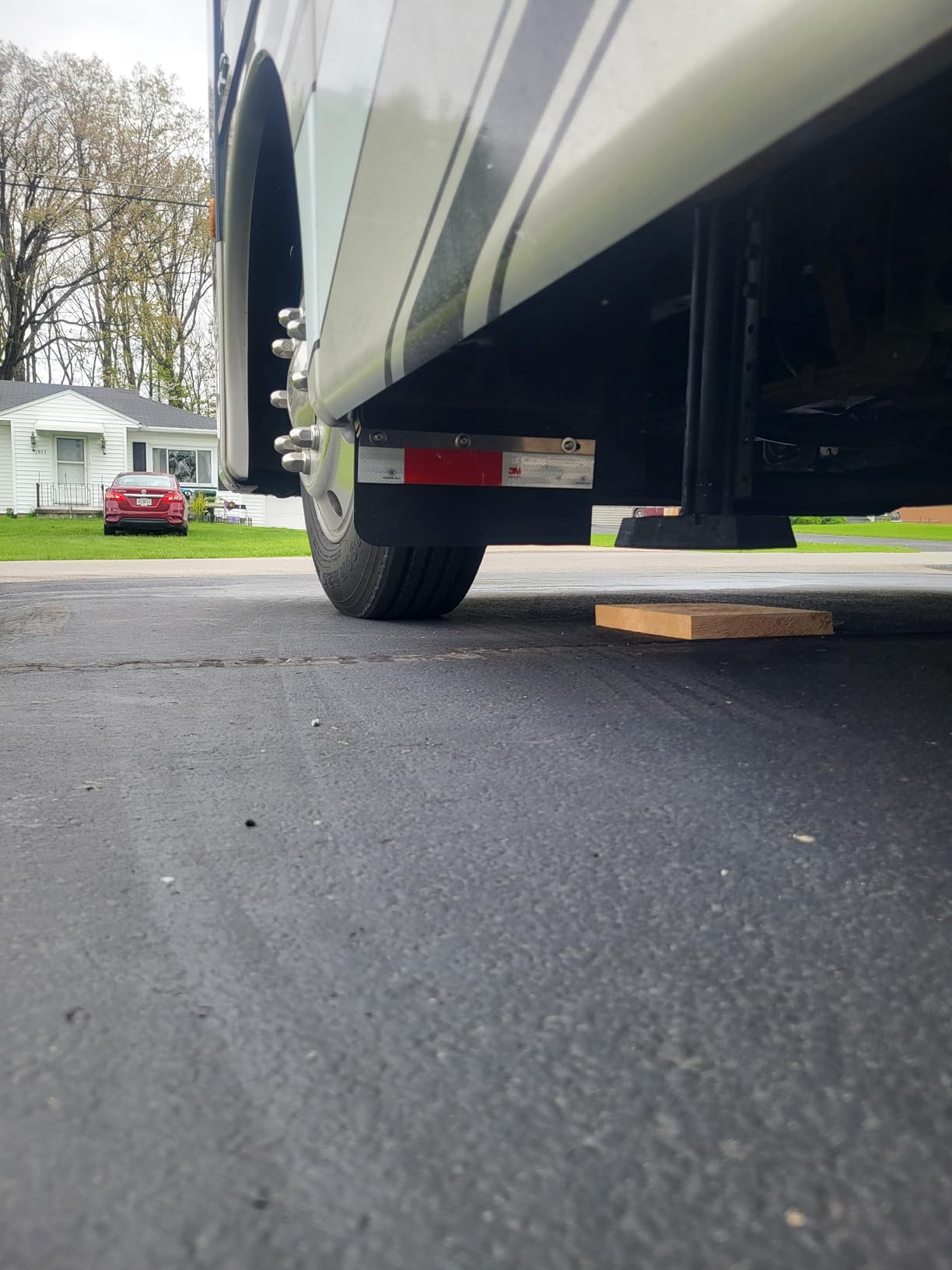 Buyers Products RC24PPB Black Polymer Mud Flaps, 24x24 Inch, Super Durable, Cold Weather Resistant, Impact Resistant Splash Guards for Trucks, Semi Trucks & Trailers, Mud Flaps are NOT Rubber, 2 Pack customer photo 1