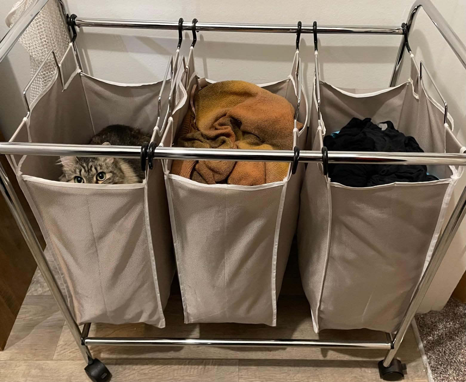 Amazon Basics 3-Bag Laundry Sorter with Removable Bags, Metal Frame, Washable, Locking Wheels, Gray customer photo 1