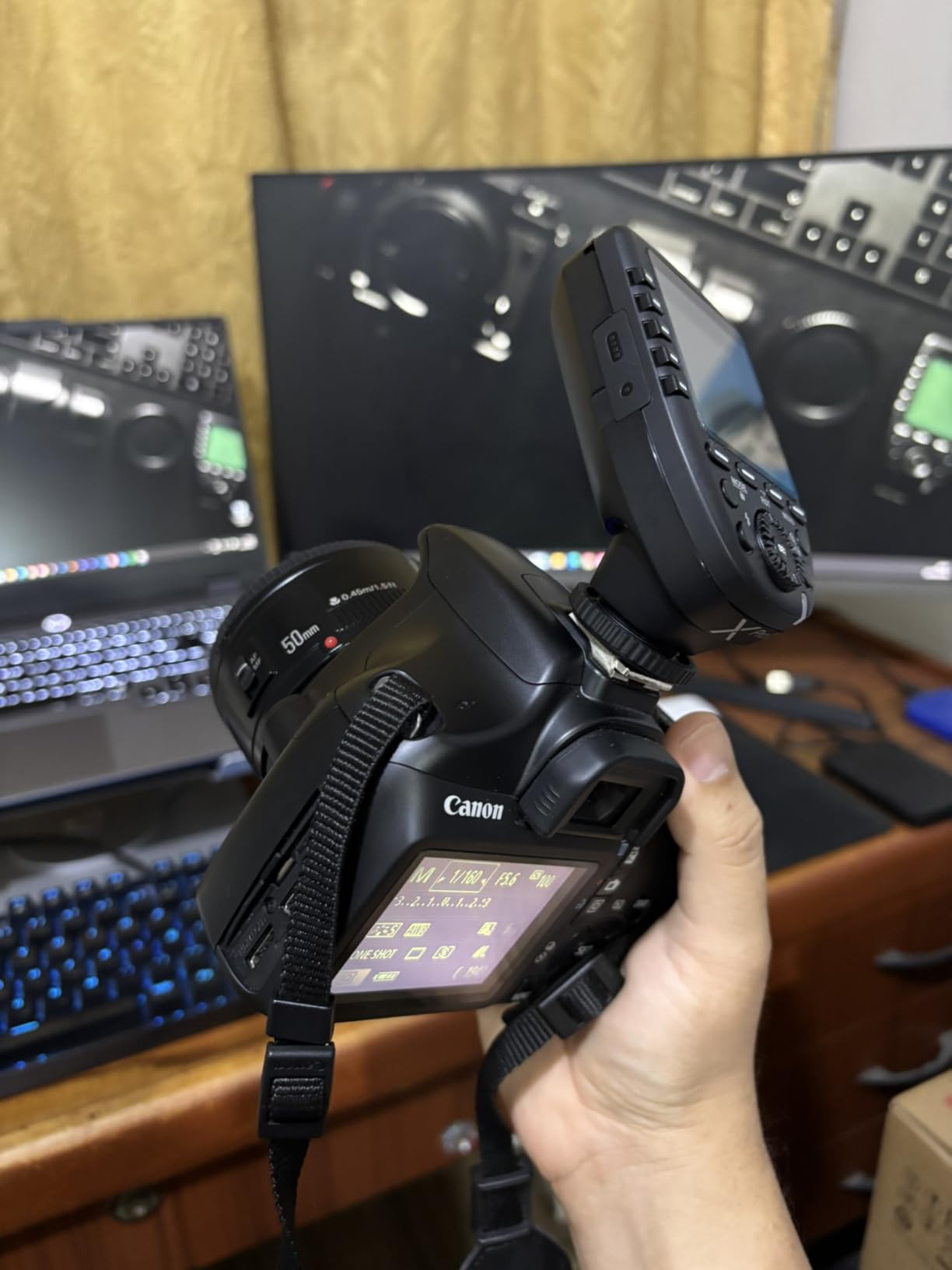 Godox XproC Xpro-C TTL Wireless Flash Trigger for Canon, 1/8000s HSS TTL-Convert-Manual Function Large Screen Slanted Design 5 Dedicated Group Buttons 11 Customizable Functions customer photo 1