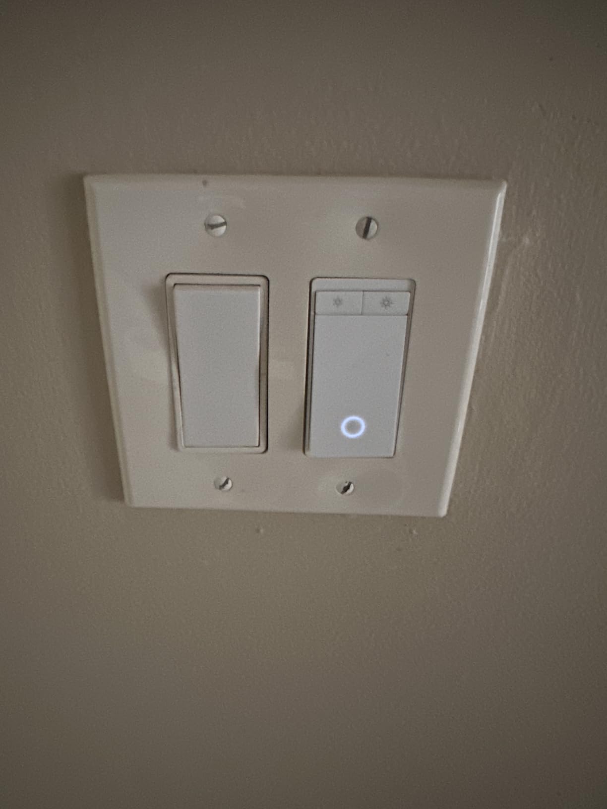 Kasa Smart Dimmer Switch HS220, Single Pole, Needs Neutral Wire, 2.4GHz Wi-Fi Light Switch Works with Alexa and Google Home, UL Certified, No Hub Required, 1 Pack customer photo 1