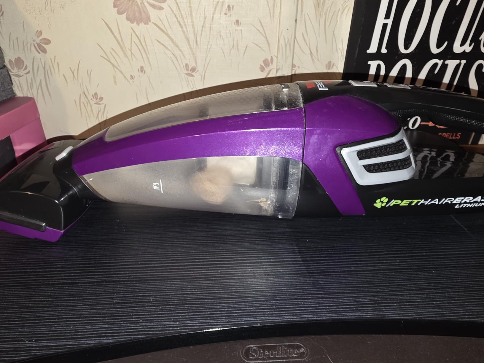 Bissell Pet Hair Eraser Cordless Hand Vacuum, Lithium Ion, Home, Auto, and Pet Vacuum, Easy-Empty Dirt Bin, Upholstery Tool, Brush Tool, and Crevice Tool Included, 2390A customer photo 1