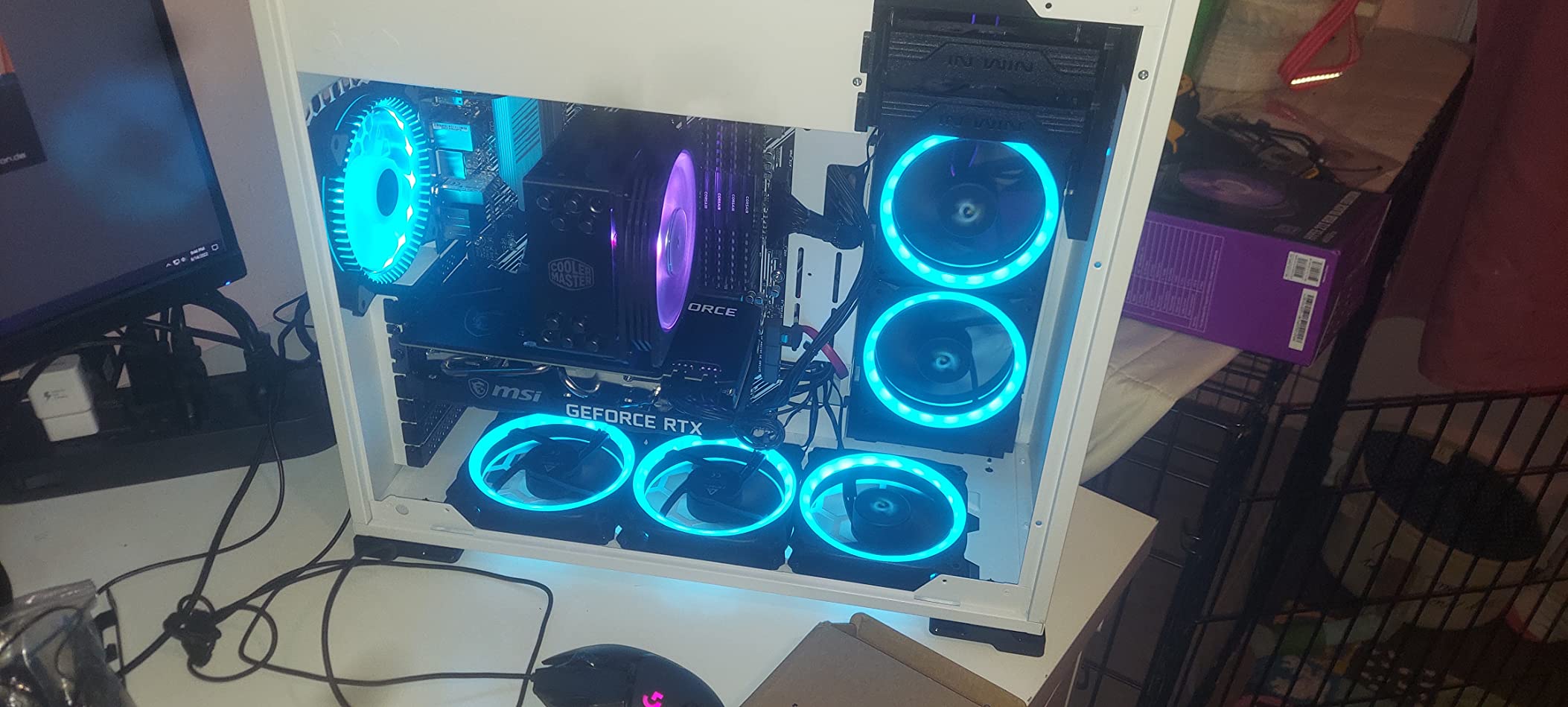 Cooler Master Hyper 212 PRO ARGB CPU Air Cooler - 120mm High Performance PWM Fan, 4 Copper Heat Pipes, Sleek Design Top Cover, Low Noise & Easy Installation, AMD AM5/AM4 & Intel LGA 1851/1700 customer photo 1