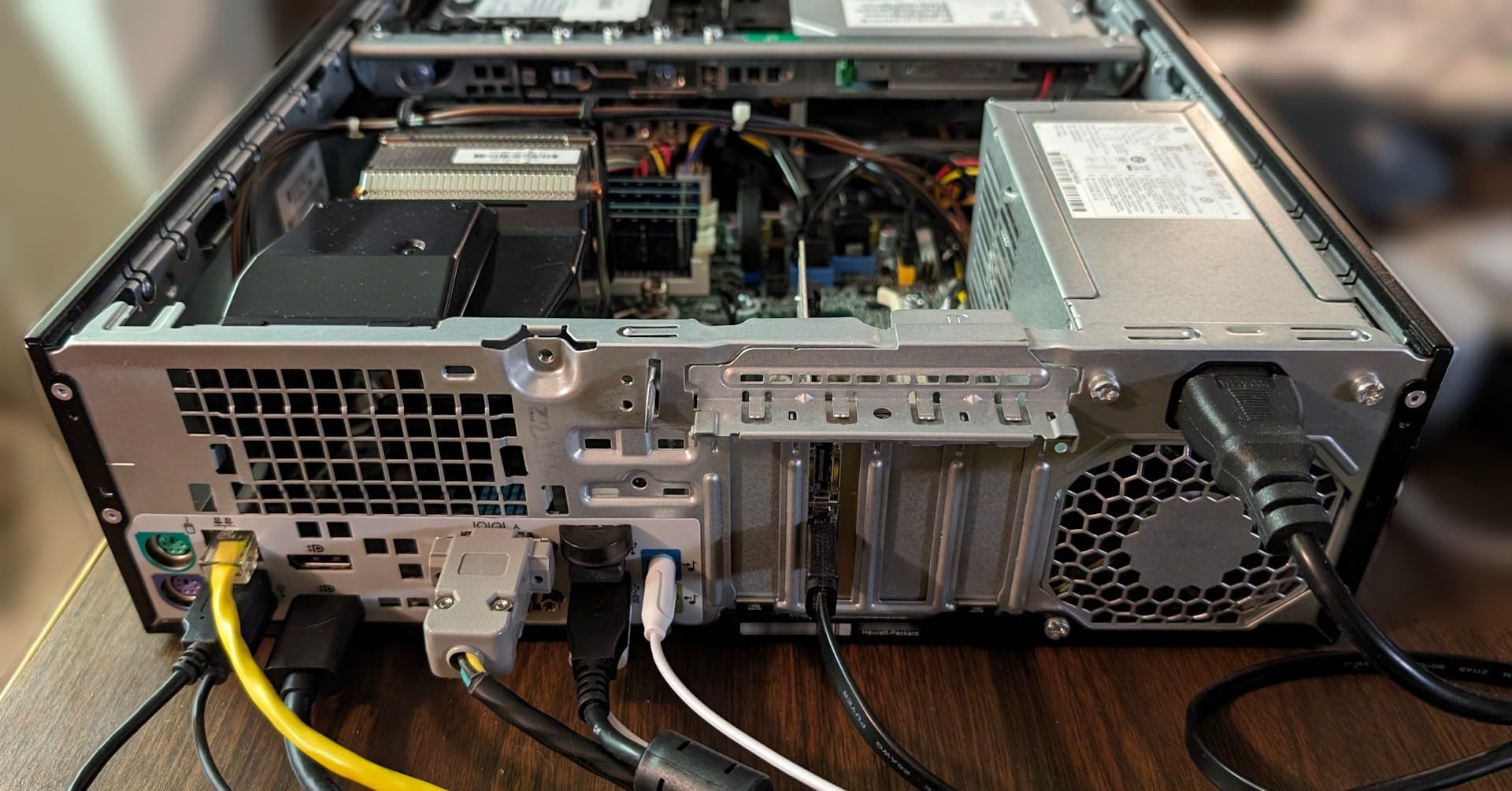 HP EliteDesk 800 G1 SFF High Performance Business Desktop Computer, Intel Quad Core i5-4590 Upto 3.7GHz, 16GB RAM, 1TB HDD, 256GB SSD (Boot), WiFi, Windows 11 Professional (Renewed) customer photo 2