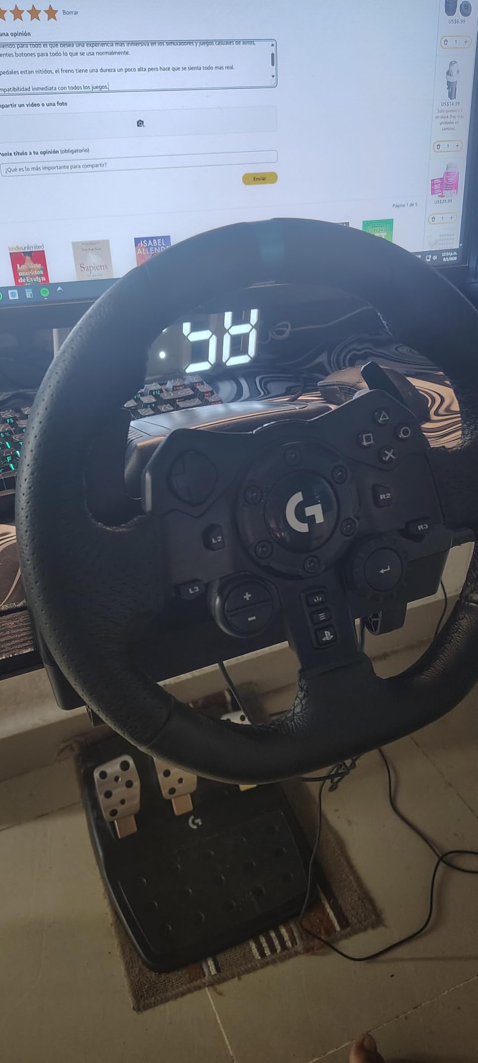 Logitech G923 Racing Wheel and Pedals, TRUEFORCE up to 1000 Hz Force Feedback, Gaming Steering Wheel PS5, PS4, PC, Mac, Genuine Leather- Black customer photo 2