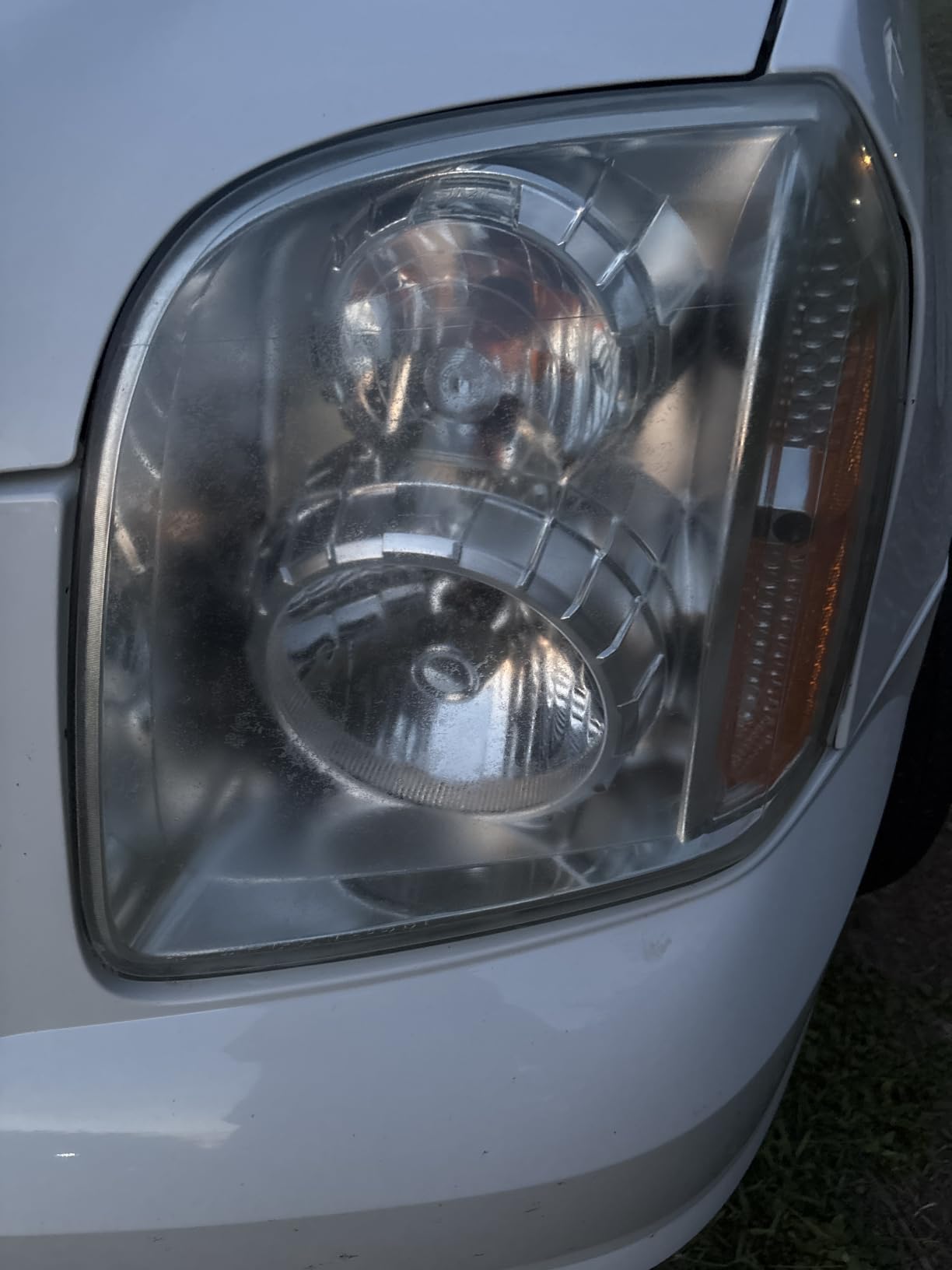 CERAKOTE Ceramic Headlight Restoration Kit - Guaranteed To Last As Long As You Own Your Vehicle - Brings Headlights Back to Like New Condition - No Power Tools Required - 10 Wipe Kit customer photo 2