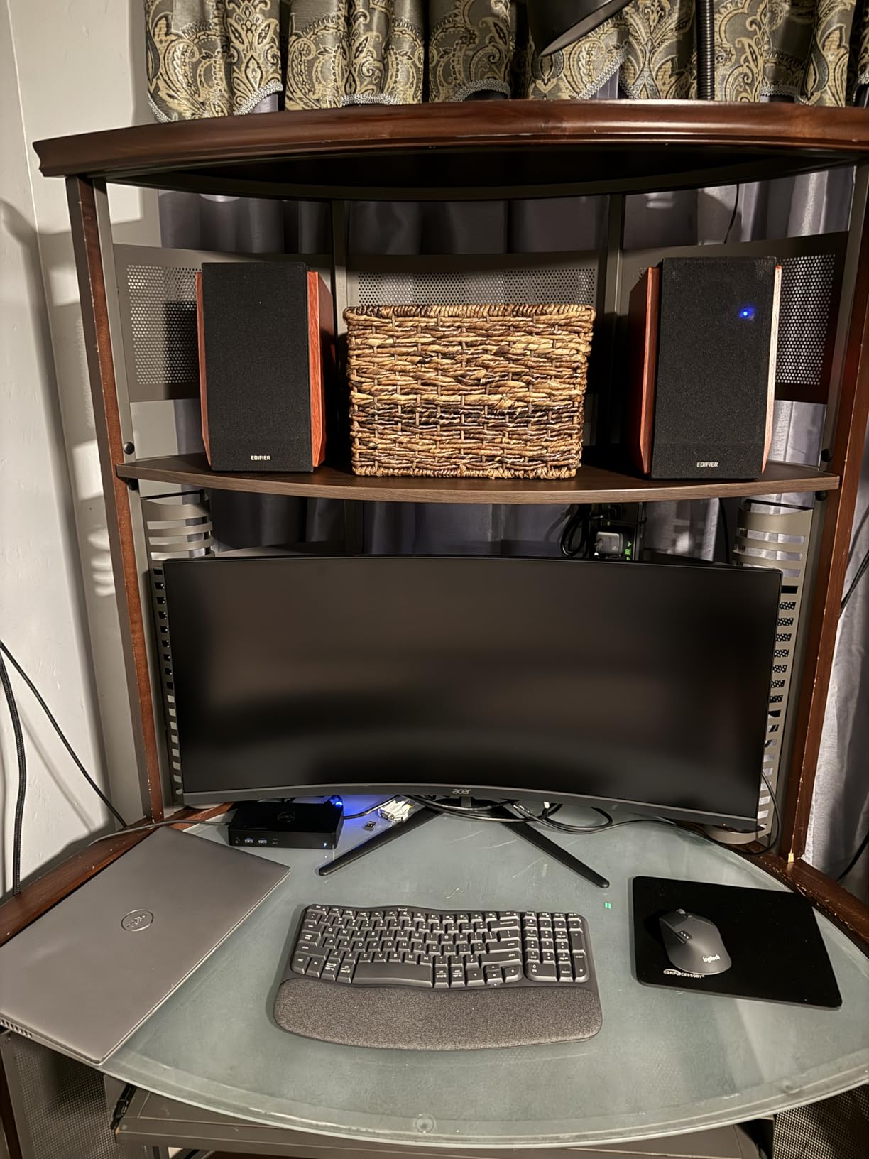Edifier R1700BTs Active Bluetooth Bookshelf Speakers - 2.0 Wireless Near Field Studio Monitor Speaker - 66w RMS with Subwoofer Line Out customer photo 1