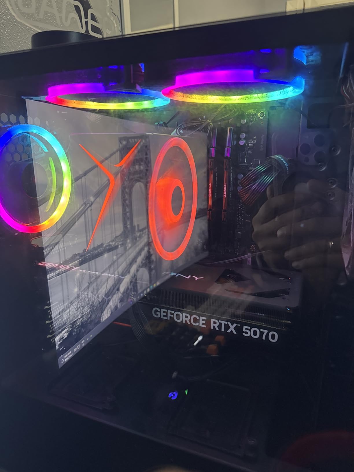 GIGABYTE B550 AORUS Elite AX V2 AMD AM4 ATX Motherboard, Supports Ryzen 5000/4000/3000 Processors, DDR4, 12+2 Power Phase, 2X M.2, PCIe 4.0, Front USB-C, WIFI6, 2.5 GbE LAN, Q-Flash Plus, RGB Fusion customer photo 2