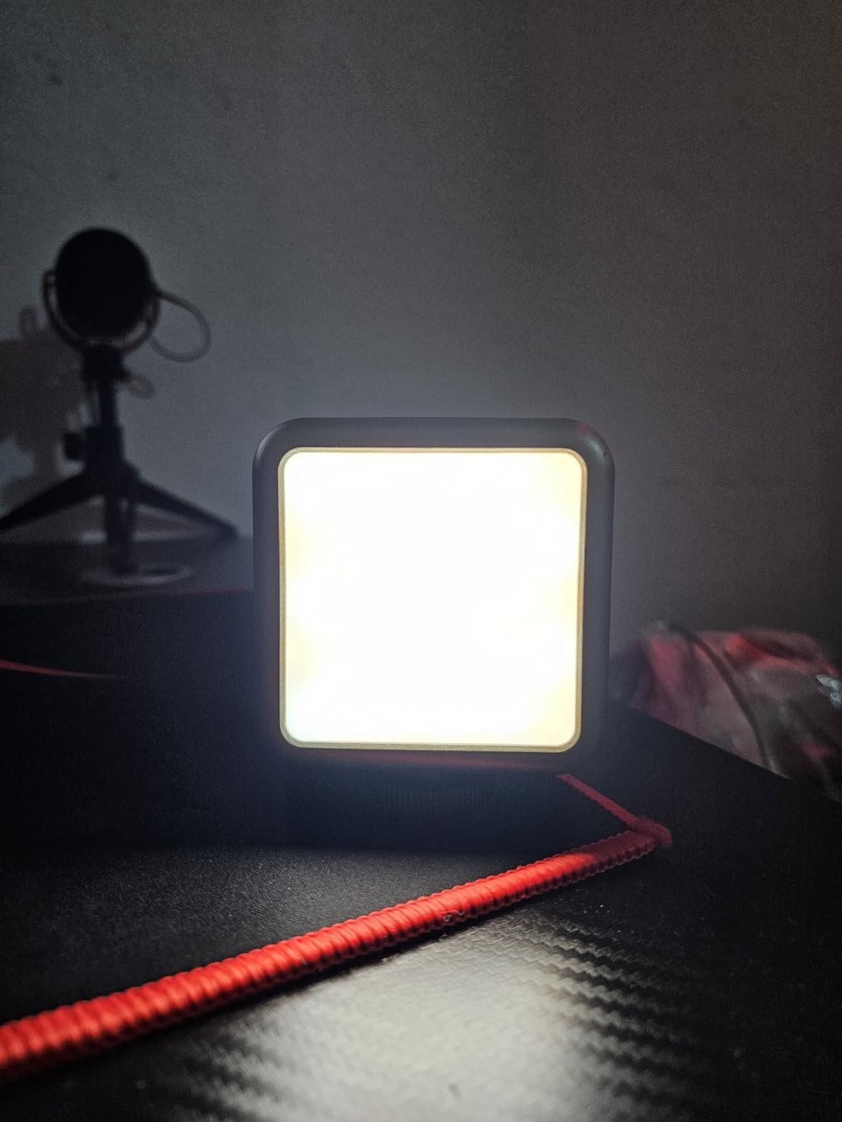 ULANZI VL49 RGB Video Lights LED Camera Light with 3 Cold Shoe & 1/4 Screw customer photo 1