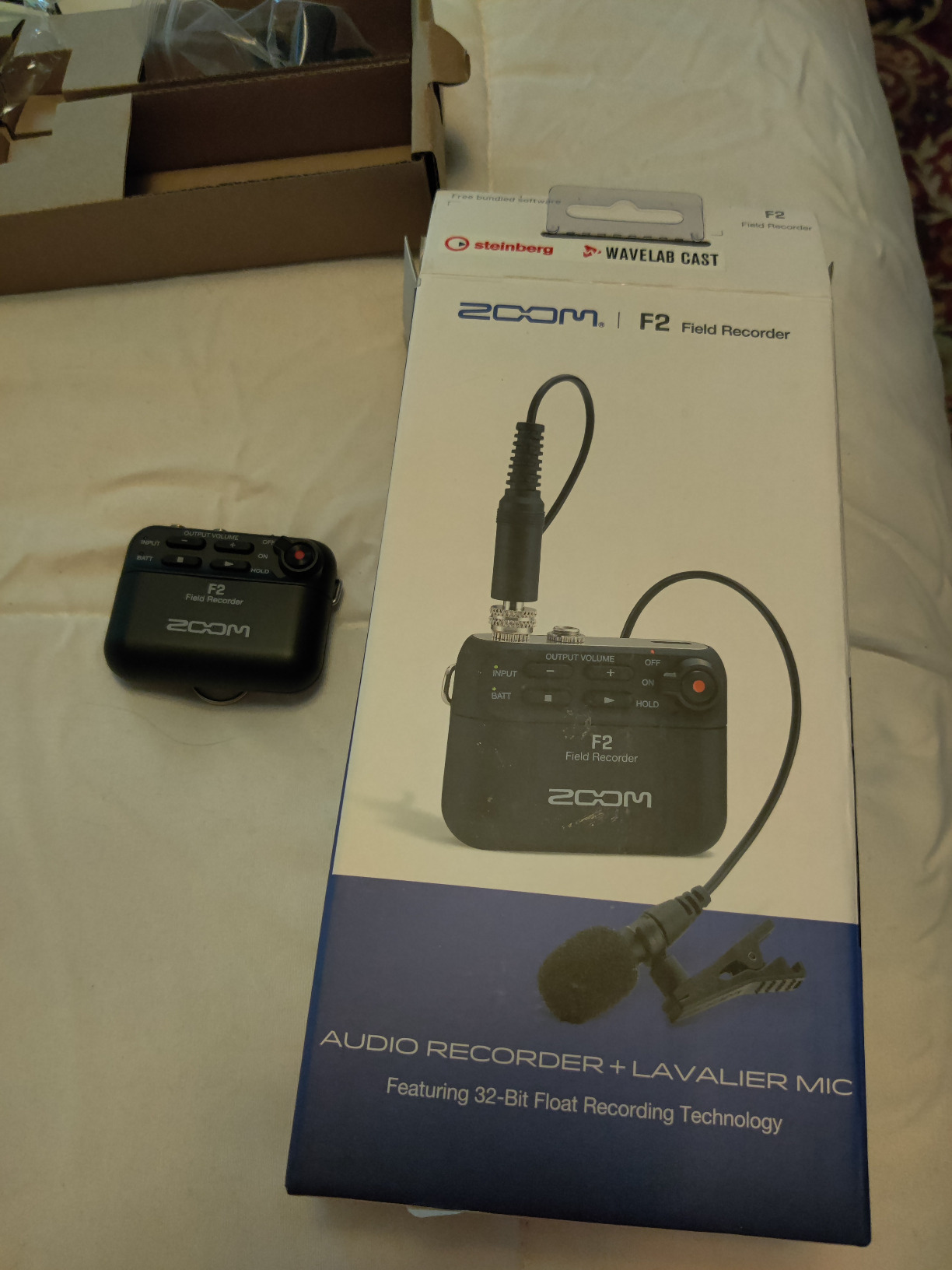 Zoom F2-BT Lavalier Recorder with Bluetooth, 32-Bit Float Recording, Audio for Video, Wireless Timecode Synchronization, Records to SD, and Battery Powered with Included Lavalier Microphone customer photo 1