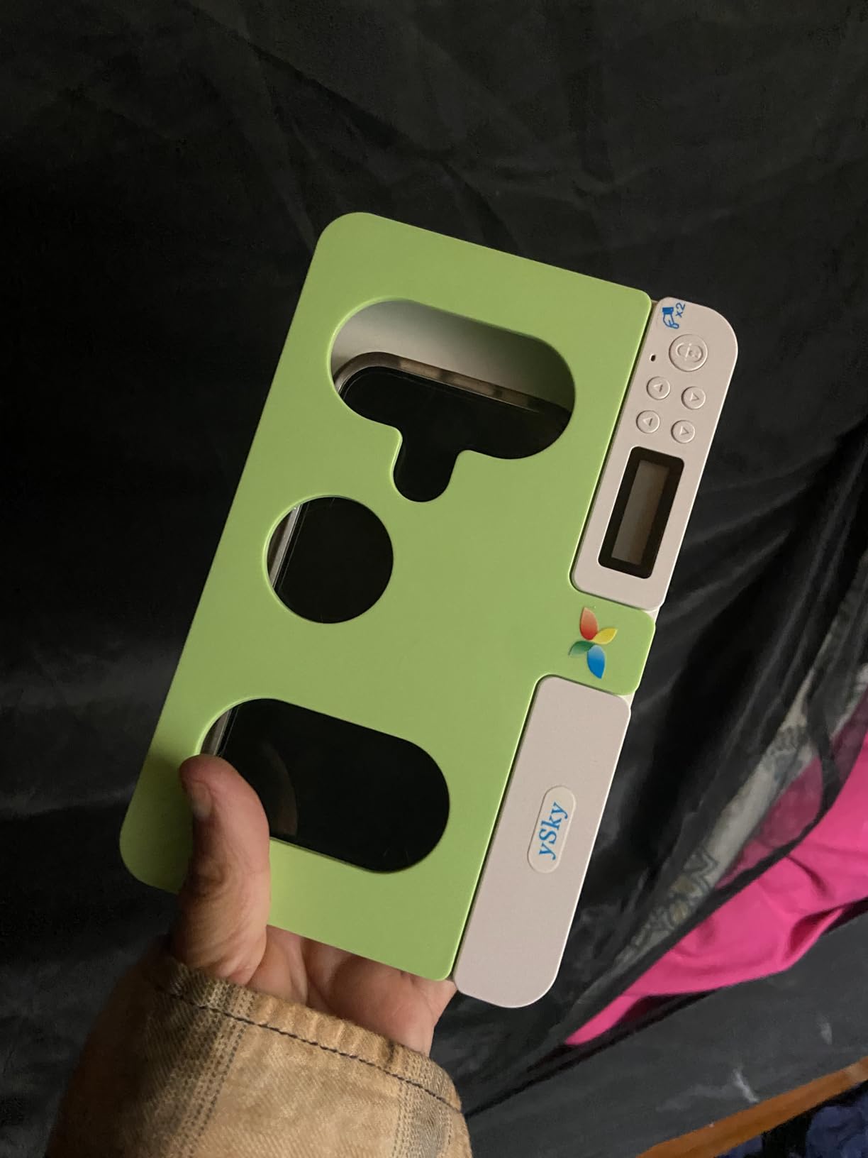 ySky Phone Lock Box with Timer, Phone Access Blocker Device for Cell Phones, Limits Smartphone Access, Reduces Screen Time & Improves Focus, Timed Jail Locker to Help Kids, Students, Adults Focus Back customer photo 2