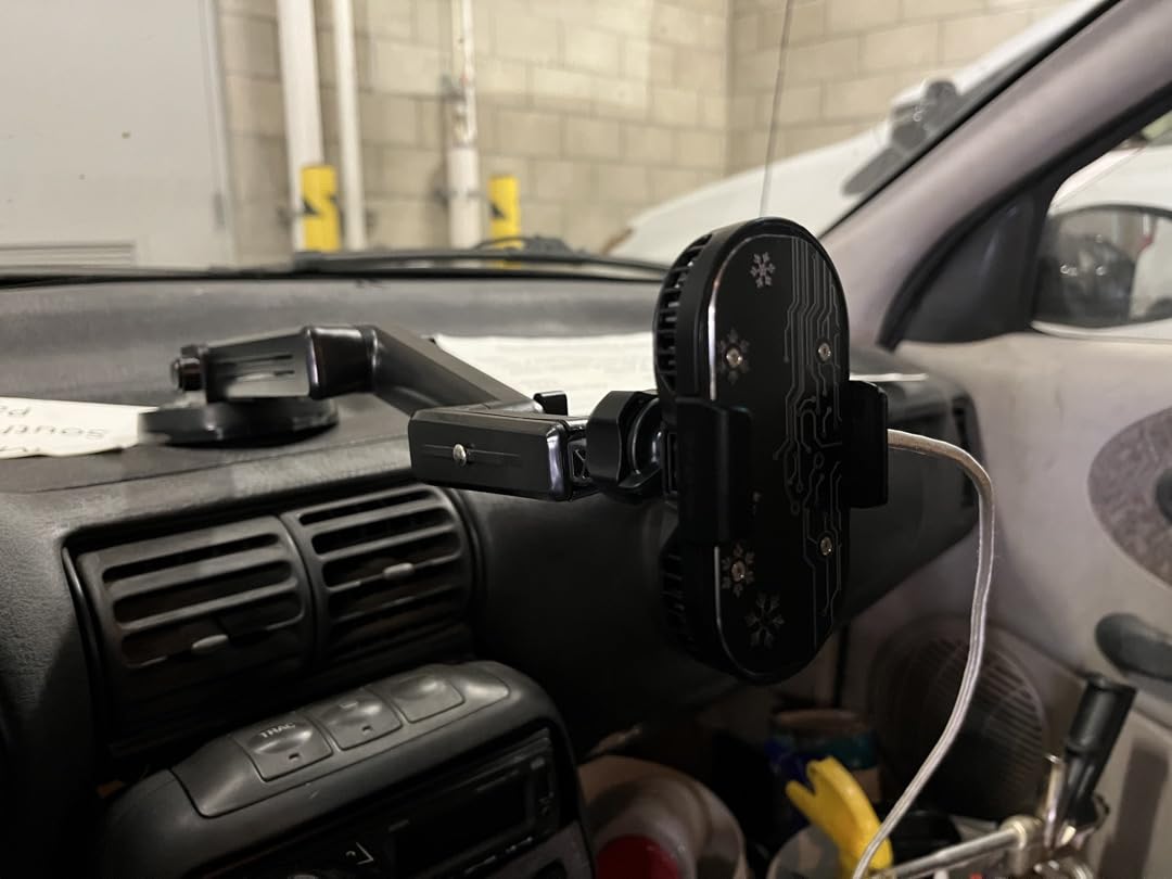NEVEIKA Phone Cooler, Cellphone Radiator with Dual Semi-Conductor Cooling Chip, Mobile Phones with a Width of 6 to 8 cm for Tiktok Live Streaming, Outdoor Vlog, Mobile Gaming. customer photo 2