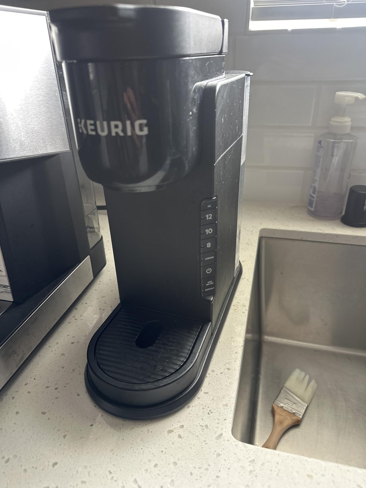 Keurig K-Express Single Serve K-Cup Pod Coffee Maker, 3 Brew Sizes, Strong Button Feature, 42oz Removable Reservoir, Black customer photo 1