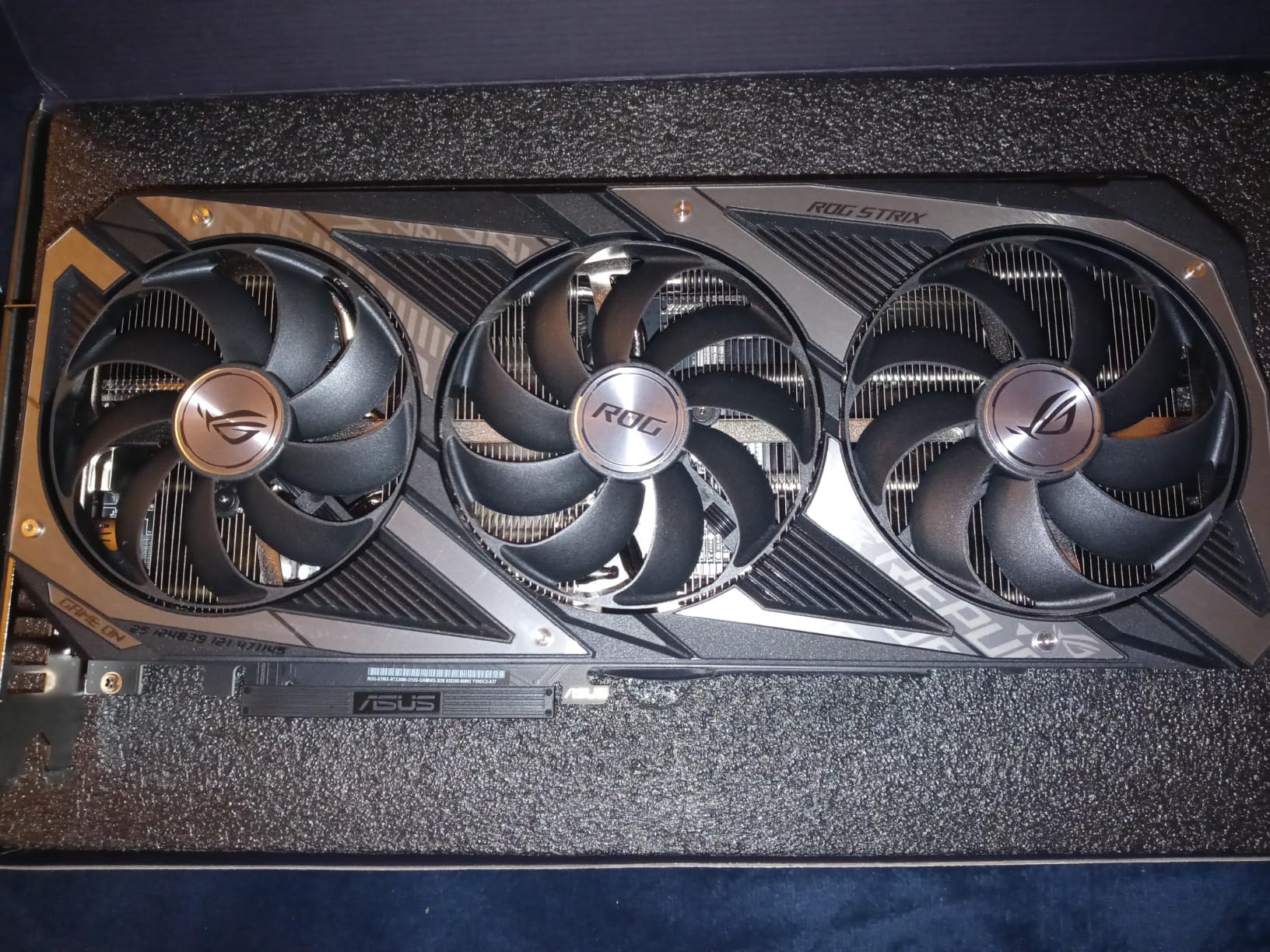 ASUS ROG Strix NVIDIA GeForce RTX 3060 V2 OC Edition Gaming Graphics Card (PCIe 4.0, 12GB GDDR6, HDMI 2.1, DisplayPort 1.4a, Axial-tech Fan Design, 2.7-Slot, Super Alloy Power II), 3 Year Warranty customer photo 1