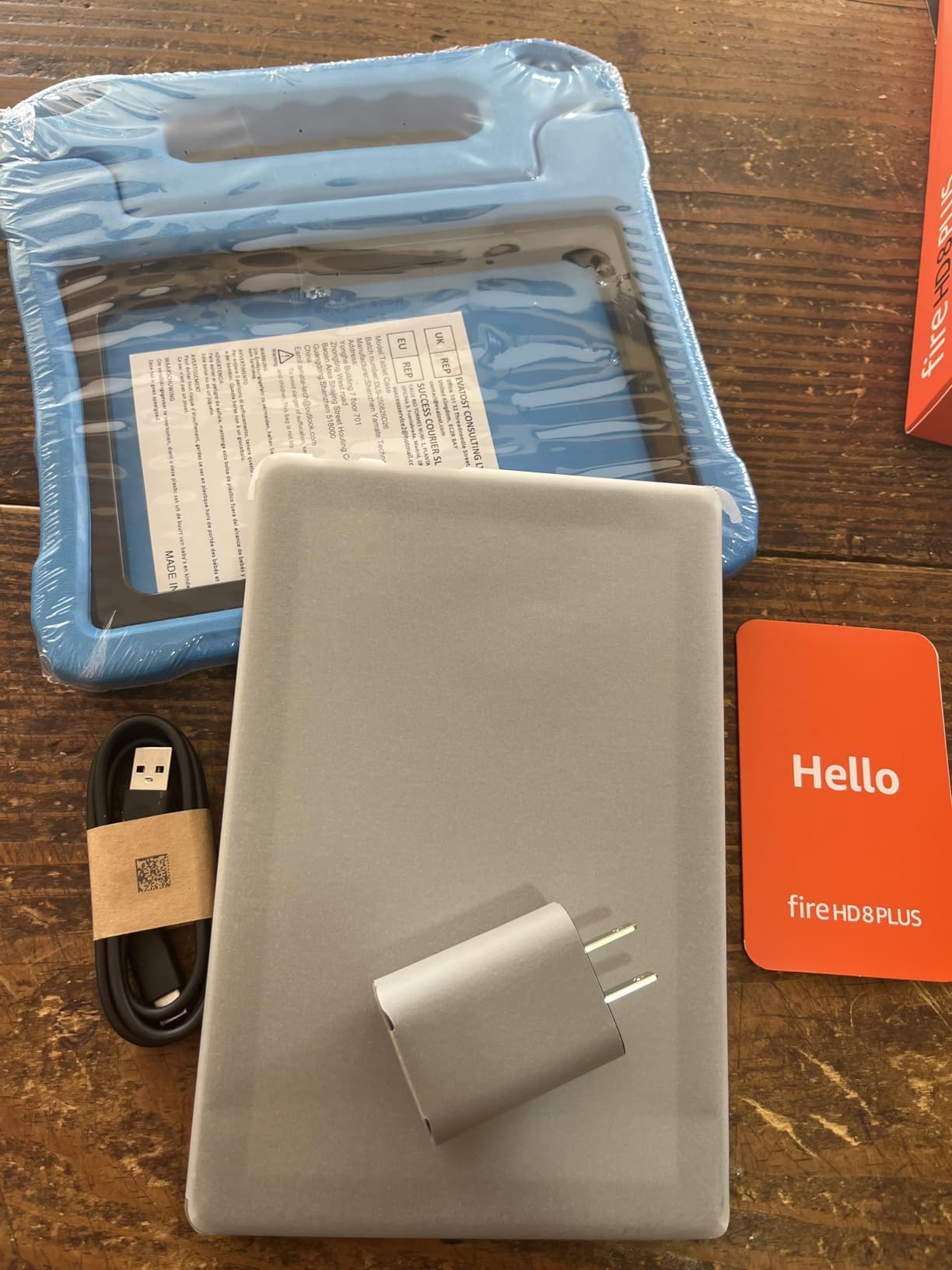 Amazon Fire HD 8 Plus tablet, 8” HD Display, 32 GB, 30% faster processor, 3GB RAM, wireless charging, (2022 release), Gray customer photo 1