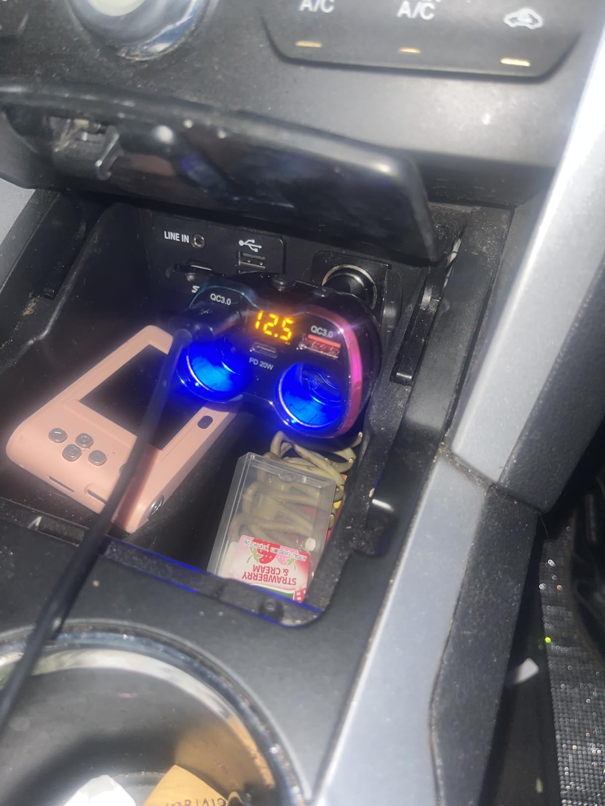 SUPERONE 180W 2-Socket Cigarette Lighter Splitter with Dual QC3.0 and 20W PD USB C customer photo 1