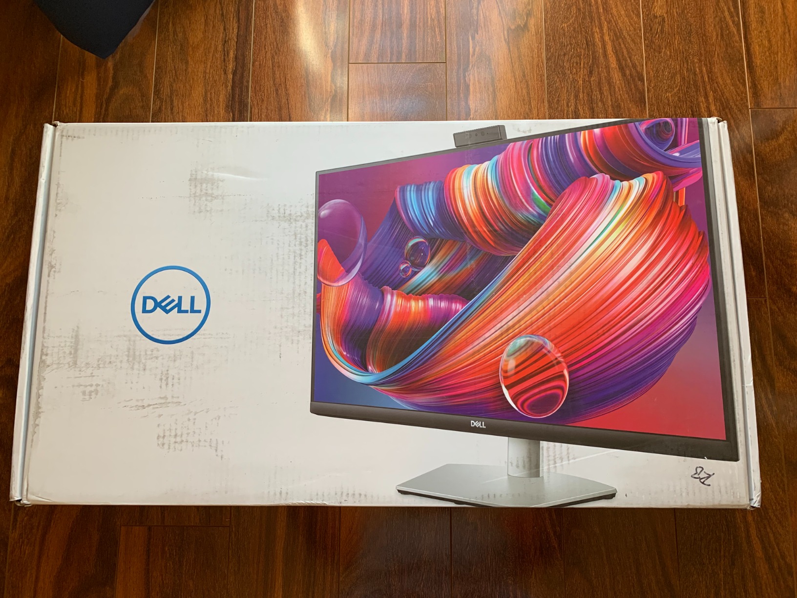 Dell S2722DZ 27 inch Work From Home Monitor, Video Conferencing Features - Built-In Camera, Noise-Cancelling Dual Microphones, USB-C connectivity, QHD - Silver customer photo 1