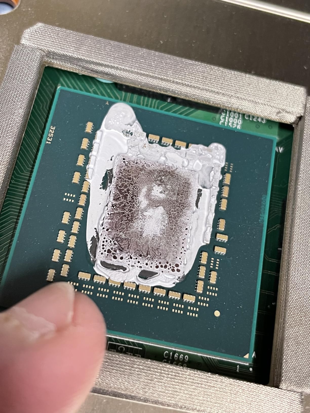 ARCTIC TP-3: Premium Performance Thermal Pad, 100 x 100 x 1.5 mm customer photo 1