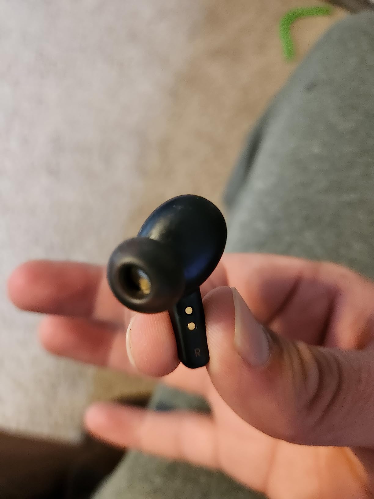 JBL Live Pro 2 - True Wireless Noise Cancelling Earbuds, up to 40 Hours of Playback with Wireless Charging, 6 mics for Perfect Calls, Touch & Voice Control, IPX5 Water Resistant (Black) customer photo 1