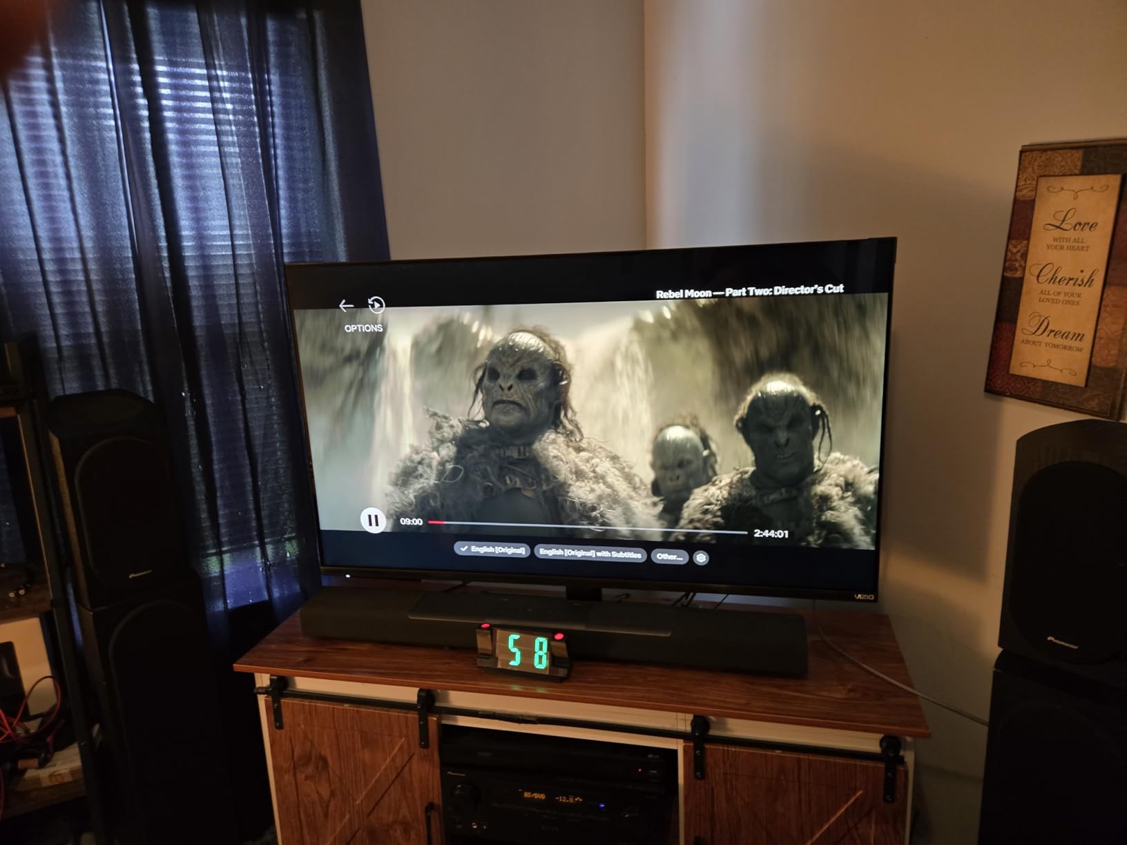 VIZIO 50-inch Quantum Pro 4K 120Hz QLED HDR10+ Smart TV (M50QXM-K01, 2023 Model) customer photo 1