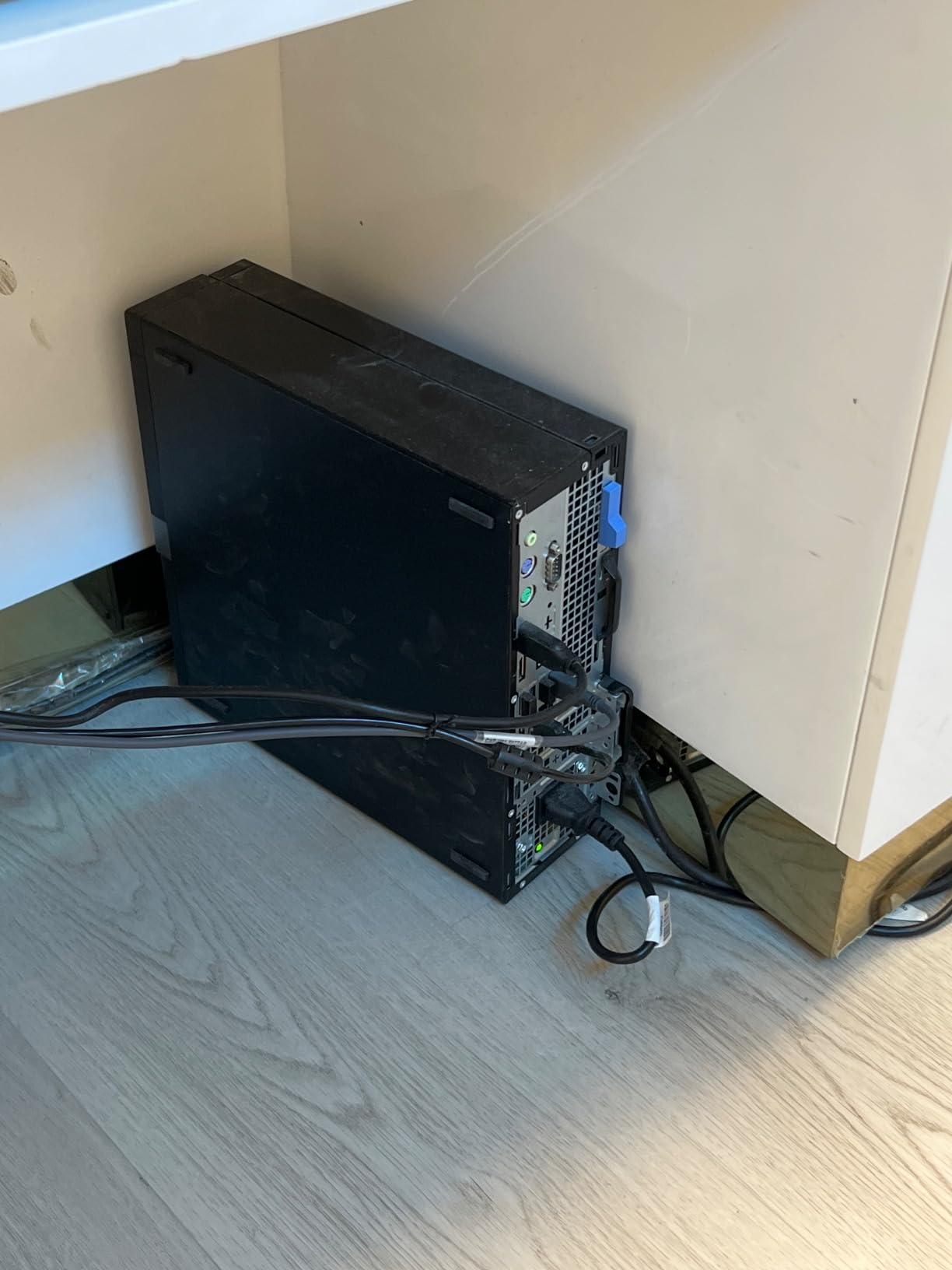Dell OptiPlex 7070 SFF Desktop Computer PC, Intel 8 Core i7-9700 3.0GHz up to 4.70GHz, 32GB DDR4 Ram New 1TB NVMe M.2 SSD, AX210 Built-in WiFi 6E, Windows 11 Pro, Wireless Keyboard & Mouse (Renewed) customer photo 2