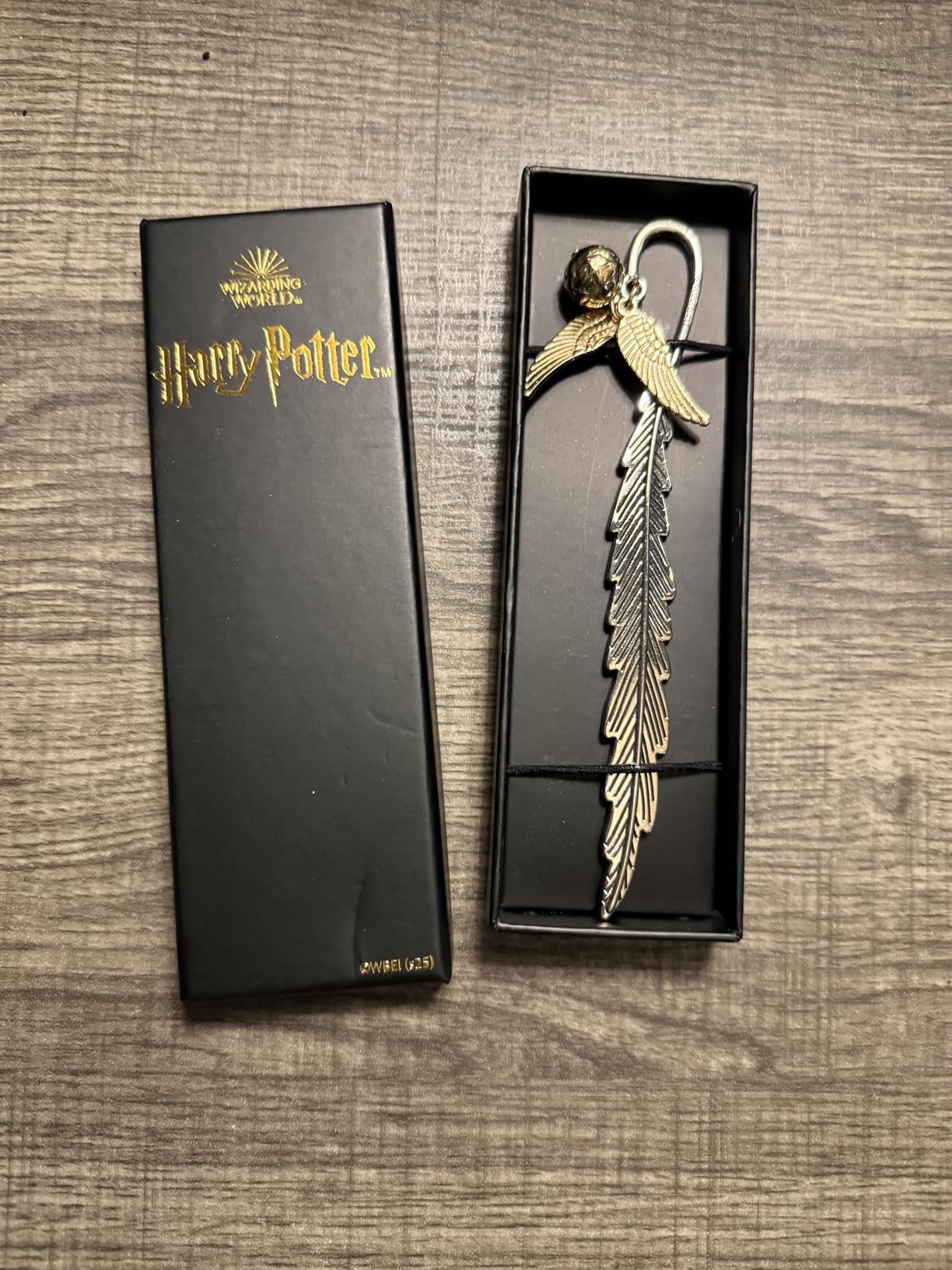 Harry Potter Metal Bookmark with Hanging Charm Golden Snitch Hogwarts Reading Gifts Christmas Stocking Stuffers Book Lovers Gift Box customer photo 2