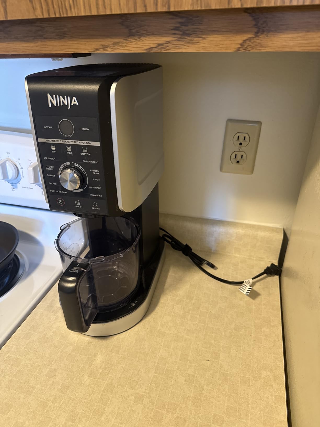 Ninja NC501 CREAMi XL Deluxe 11-in-1 Ice Cream and Frozen Treat Maker, with 2 XL Family Size Pint Containers customer photo 2