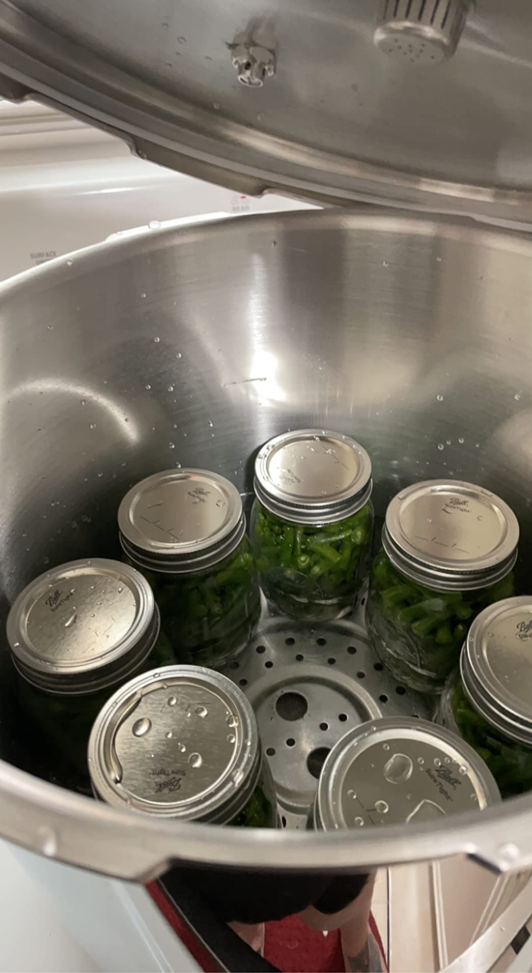 MIRRO 22qt Aluminum Pressure Canner with 3 Regulators & double Cooking Racks, 5/10/15 PSI customer photo 1