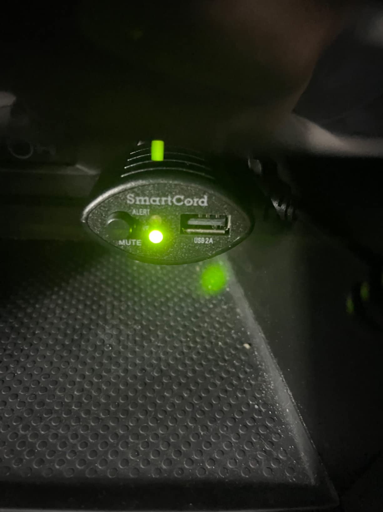 Escort MAX 360c MKII Laser Radar Detector - Dual-Band Wi-Fi and Bluetooth Enabled, 360° Directional Arrows, Exceptional Range, Shared Alerts, Apple CarPlay and Android Auto Compatible, Black customer photo 1