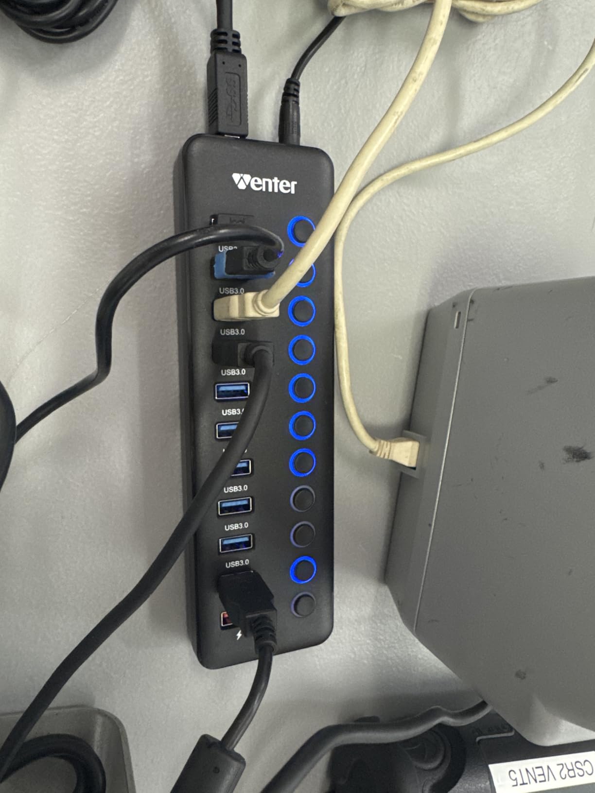Powered USB Hub, Wenter 11-Port USB Splitter Hub (10 Faster Data Transfer Ports+ 1 Smart Charging Port) with Individual LED On/Off Switches, USB Hub 3.0 Powered with Power Adapter for Mac, PC customer photo 1