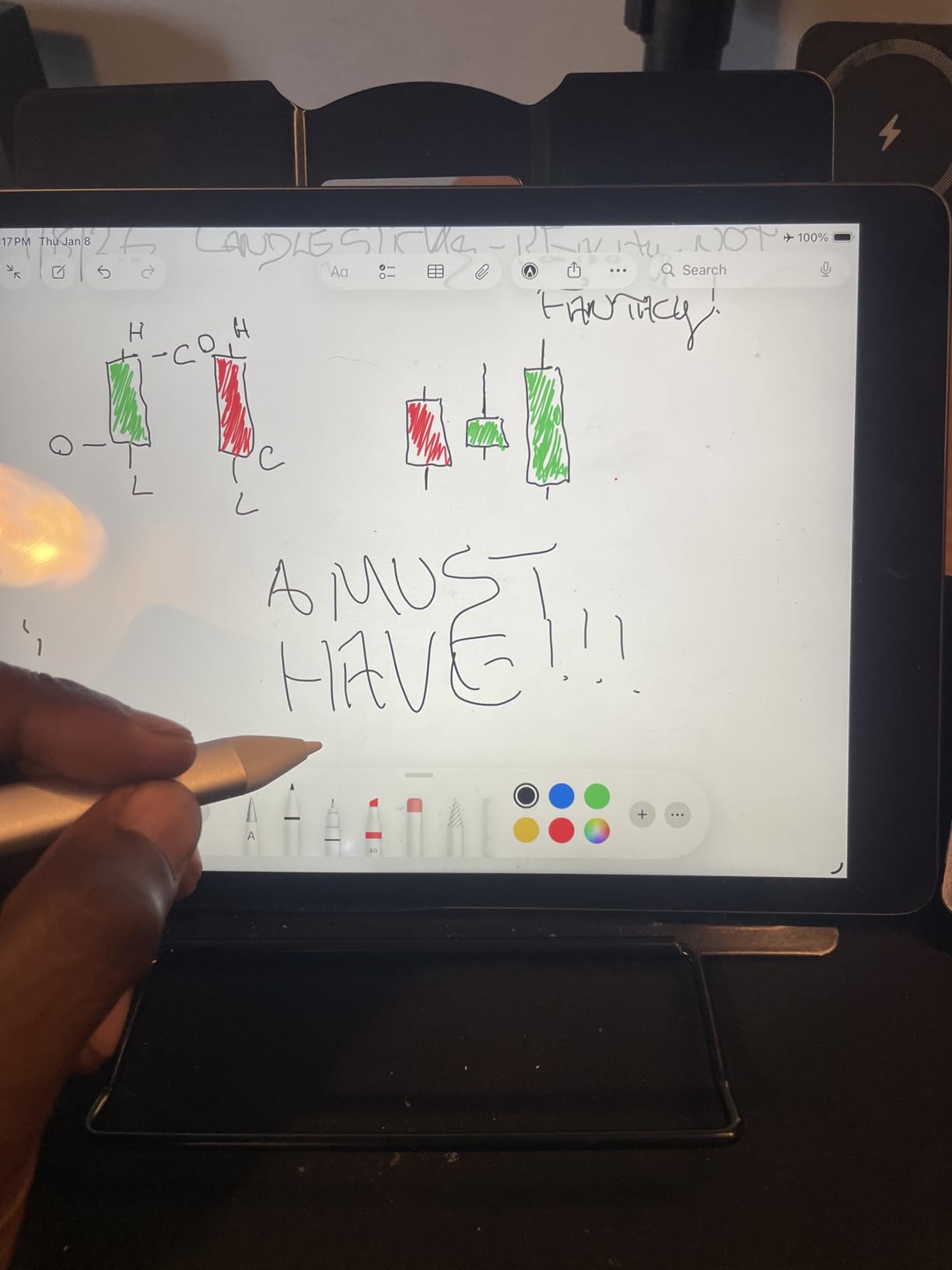 Logitech Crayon Digital Pencil for iPad (USB C Port Compatibility Only) Featuring Apple Pencil Technology, No Lag Pixel-Precision, and Dynamic Smart Tip with Fast USB C Charge - Silver customer photo 2