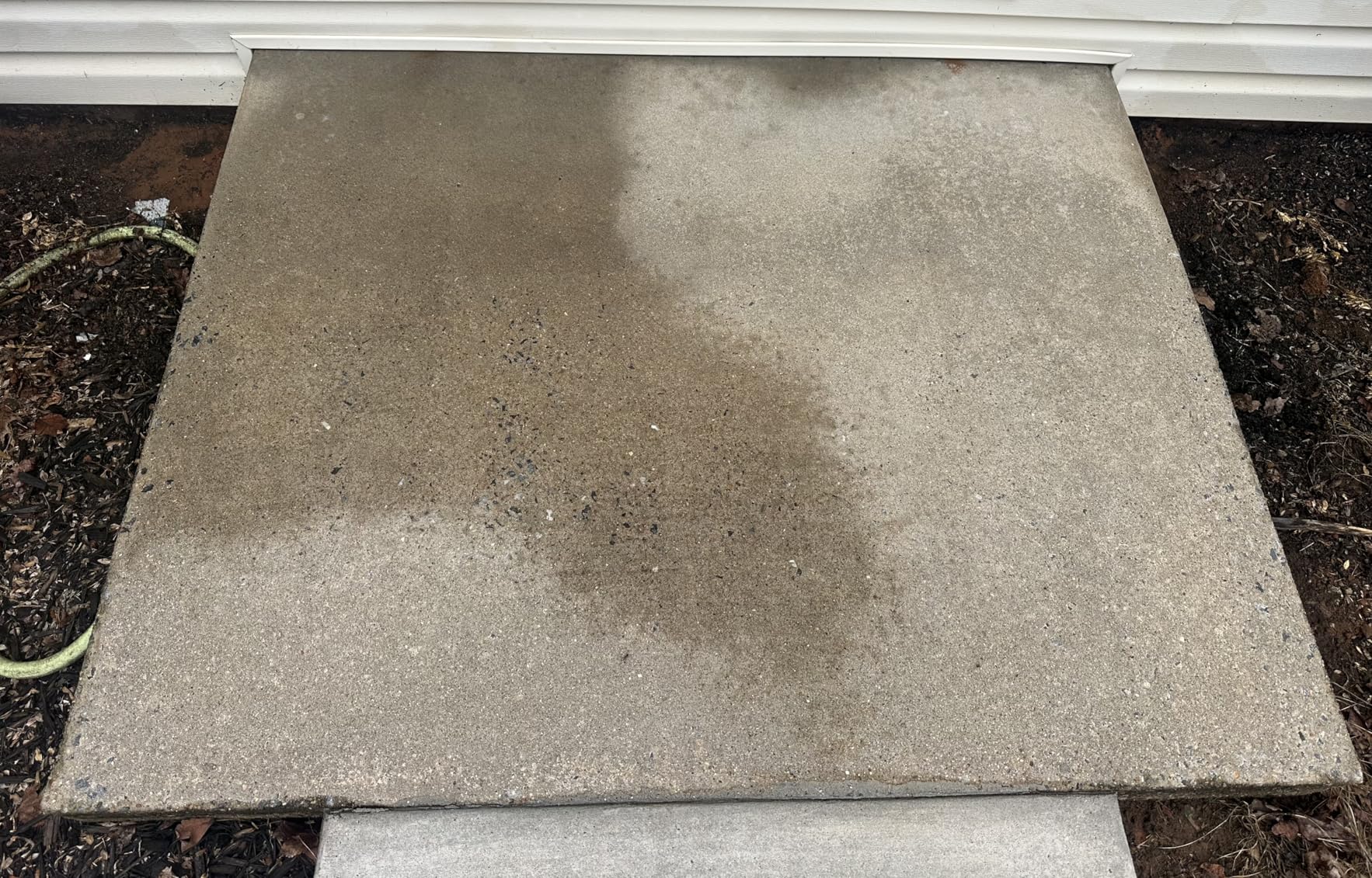Westinghouse ePX3500 Electric Pressure Washer, 2500 Max PSI 1.76 Max GPM with Anti-Tipping Technology, Onboard Soap Tank, Pro-Style Steel Wand, 5-Nozzle Set, for Cars/Fences/Driveways/Home/Patios customer photo 2