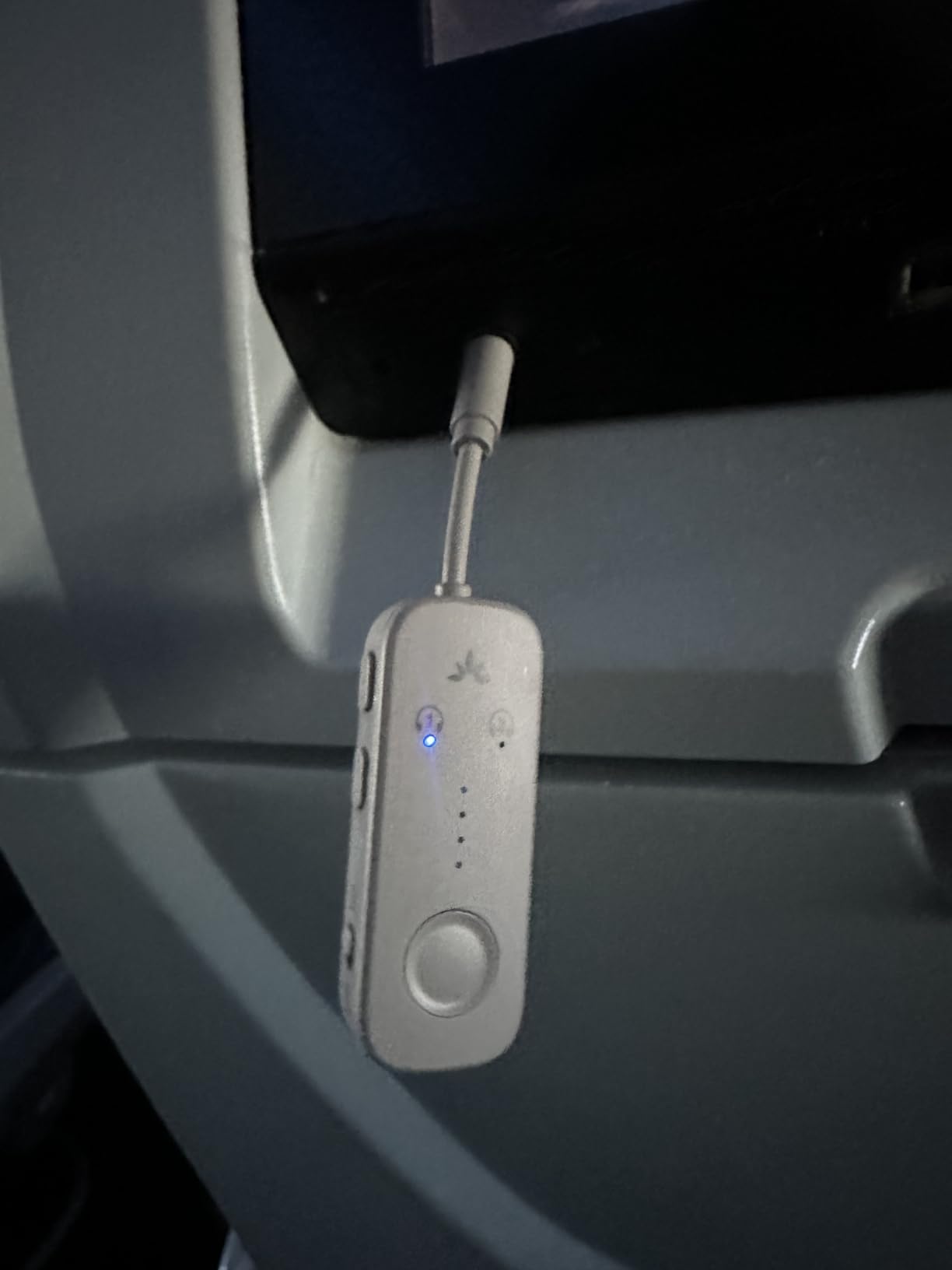 Avantree Relay - Airplane Bluetooth Adapter for 2 AirPods or Headphones | Qualcomm Chipset, 25hrs Play Time, aptX Adaptive & HD Audio, 3.5mm AUX Transmitter for Bose, Flight, Travel & Gym customer photo 2