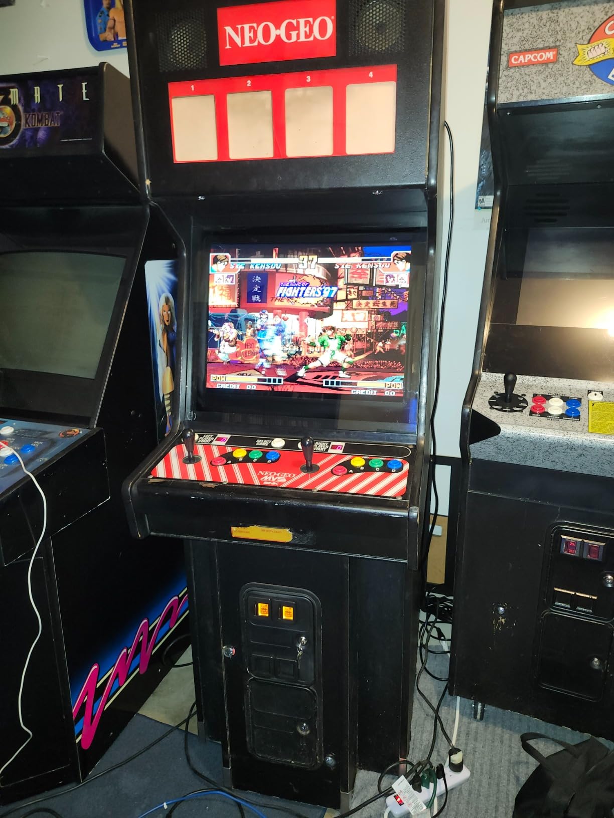 UNICO 26 inch Arcade Monitor, 4:3 Ratio LCD Gaming Monitor for HDMI/VGA/CGA/EGA Arcade Machine customer photo 1