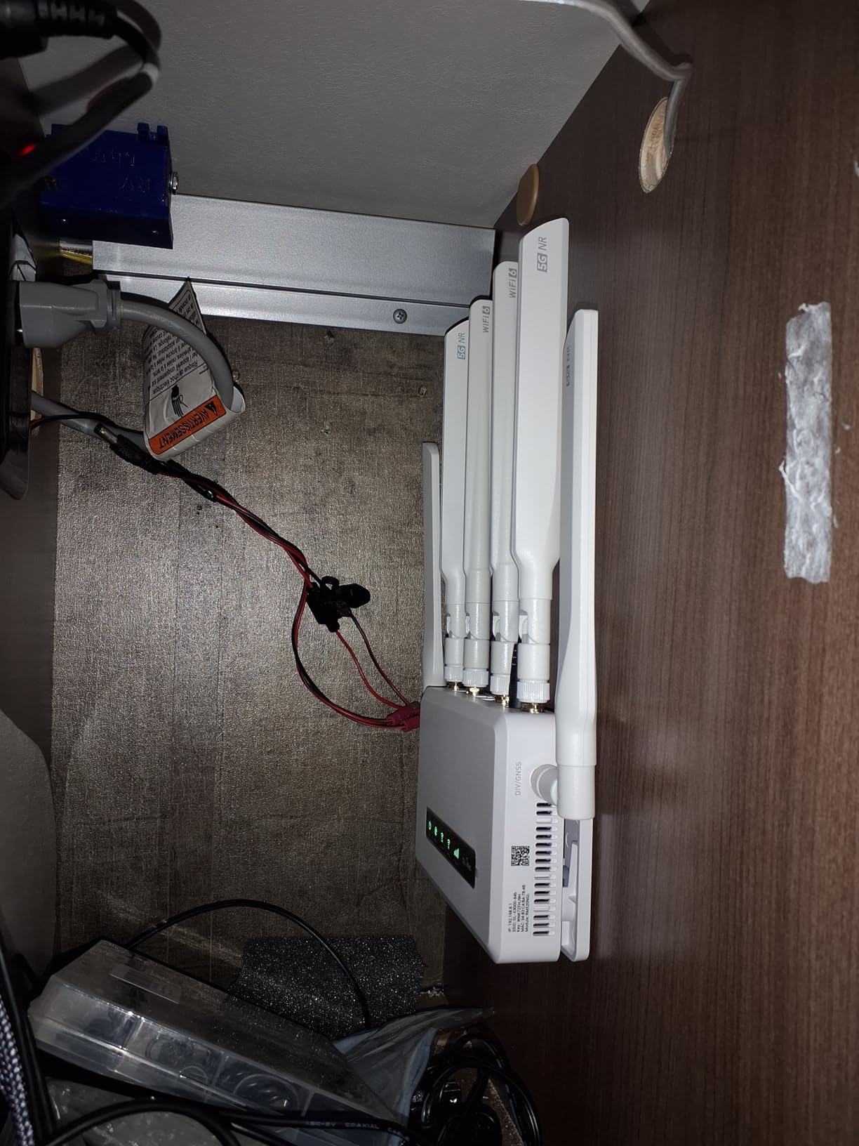 GL.iNet GL-X3000 (Spitz AX) Cellular Gateway 5G Router for House & RV customer photo 2