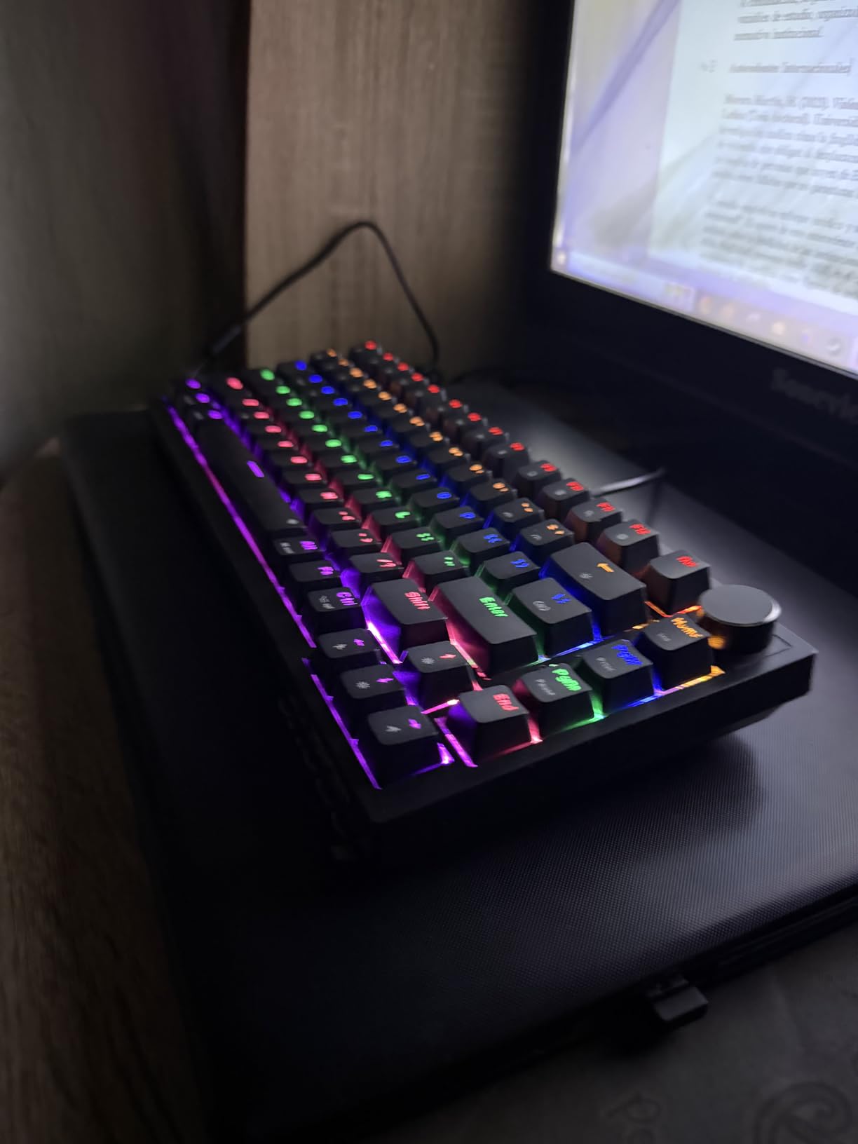 Newmen GM326 75% Percent Mechanical Keyboard,Wired Mini Backlit Hot Swappable Gaming Mechanical Keyboard with Knob,82 Keys Anti-Ghosting Compact White Gaming Keyboards for PC Win Mac,Red Switch customer photo 1