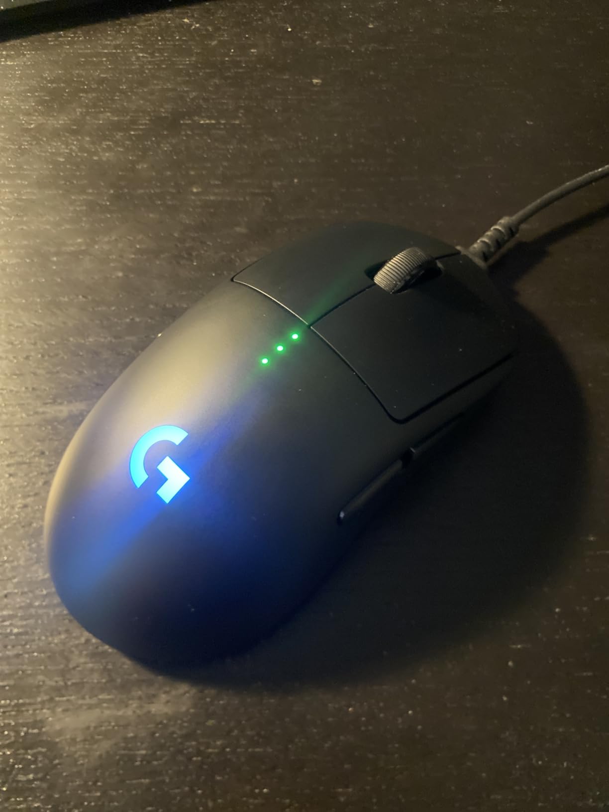 Logitech G PRO 2 Lightspeed Wireless Gaming Mouse, Right- or Left-Handed Mouse with up to 4 Customizable and Switchable Magnetic Side Buttons, 44K DPI Sensor, USB-C Charging, for PC/Mac - Black customer photo 1
