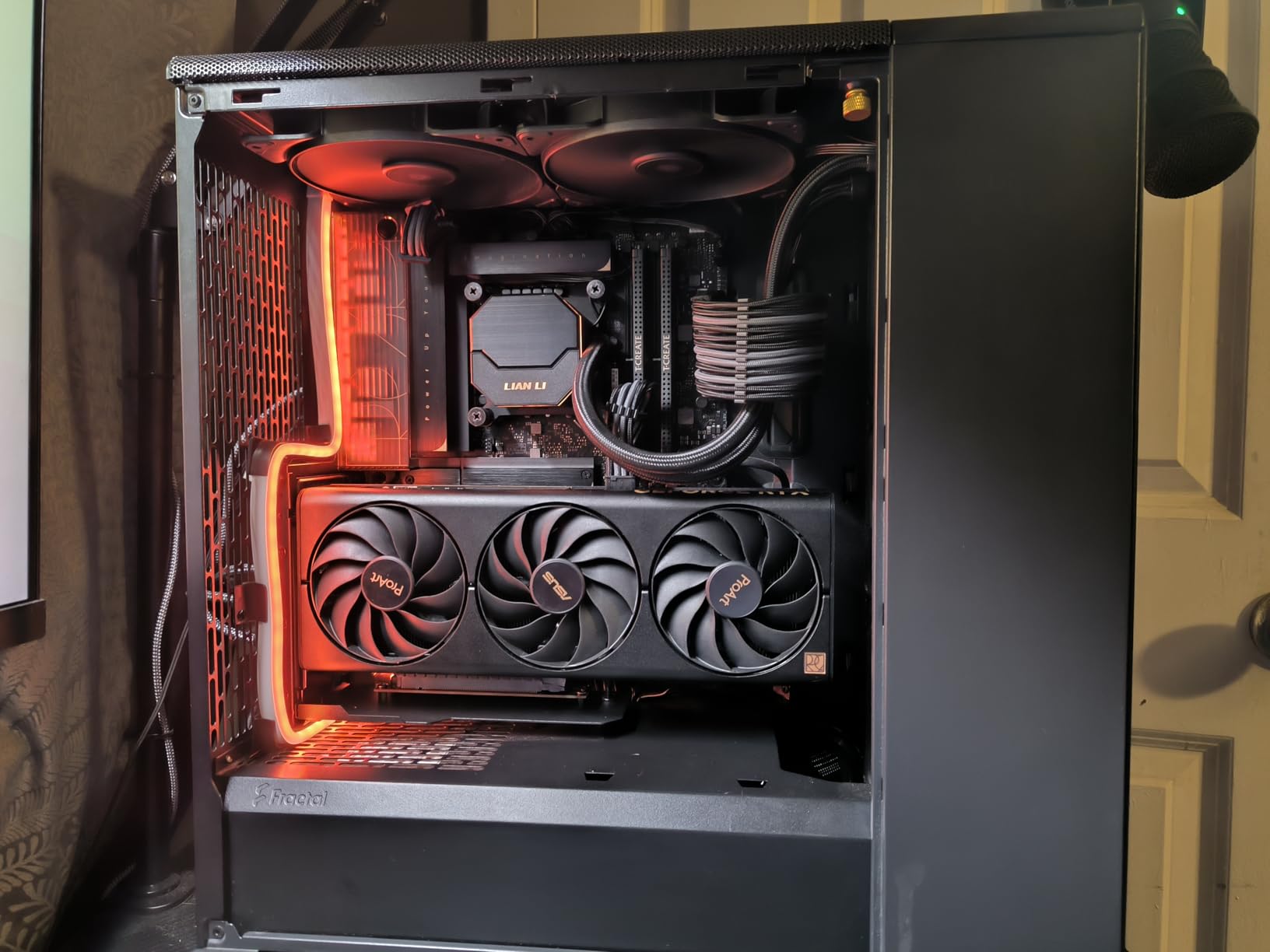 EZDIY-FAB Vertical GPU Mount with High-Speed PCIE 4.0 Riser Cable, Shield Series, 115mm/4.52in Flexible Extension, 90 Degree Connector, Only Compatible to Full-Opened PCIe Slots-Black-YIHPI344 customer photo 1