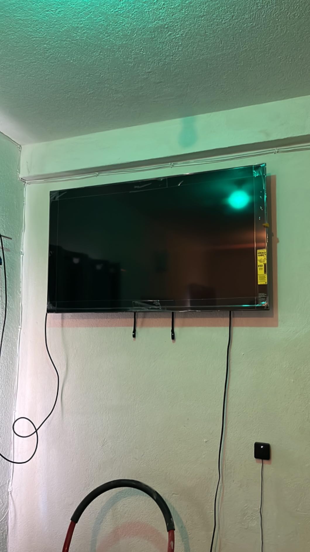43-Inch Class 4K Ultra HD BRAVIA 3 LED Smart TV with Google TV, Dolby Vision HDR, and Exclusive Features for PlayStation 5 (K-43S30) customer photo 1